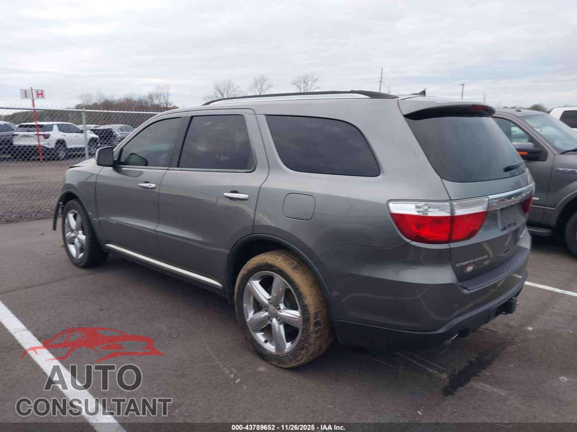 DODGE DURANGO 2013 - 1C4SDHET6DC556851