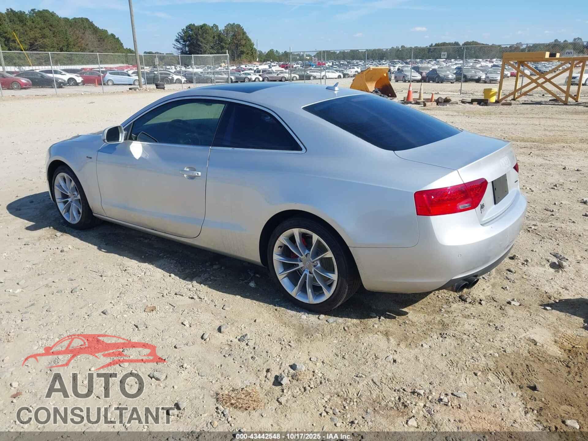 AUDI A5 2013 - WAULFAFRXDA001936
