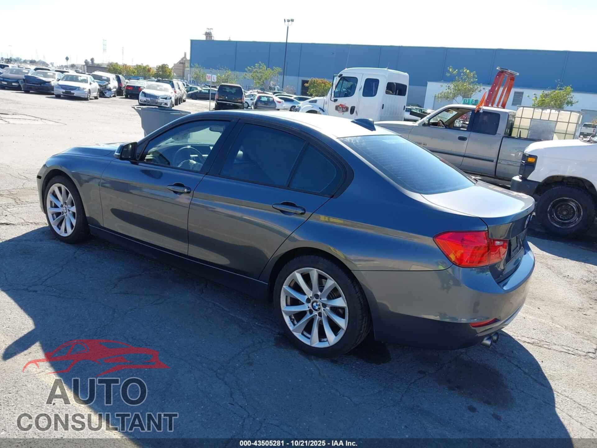 BMW 328I 2012 - WBA3A5C55CF258026