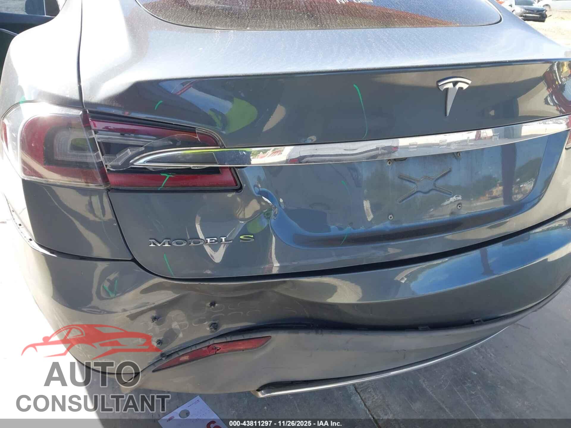TESLA MODEL S 2013 - 5YJSA1CN9DFP12064