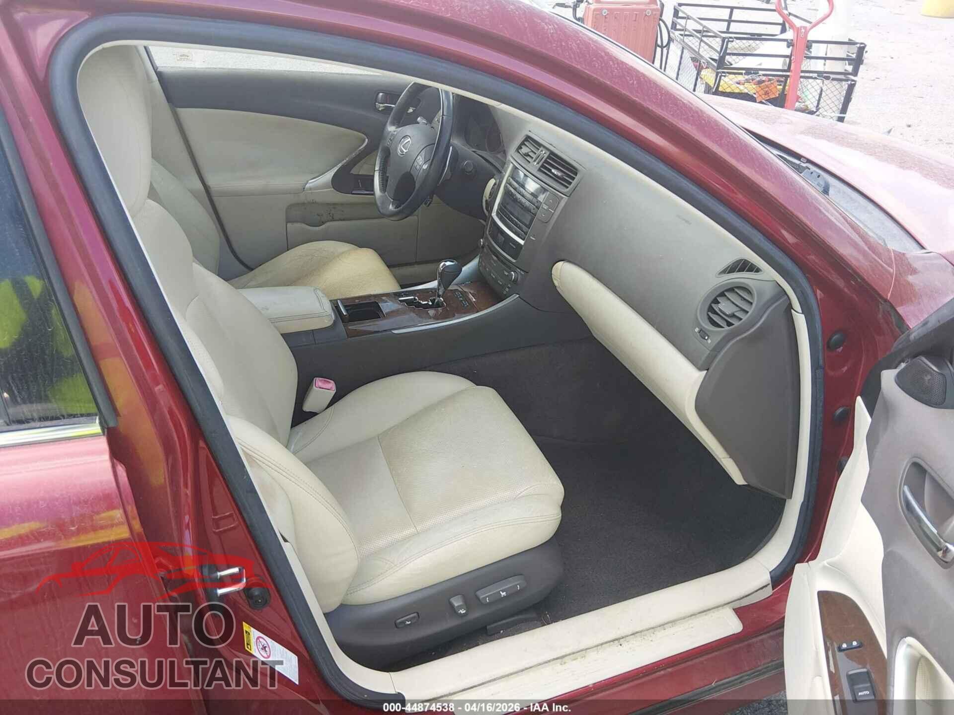 LEXUS IS 250 2010 - JTHBF5C2XA5113832