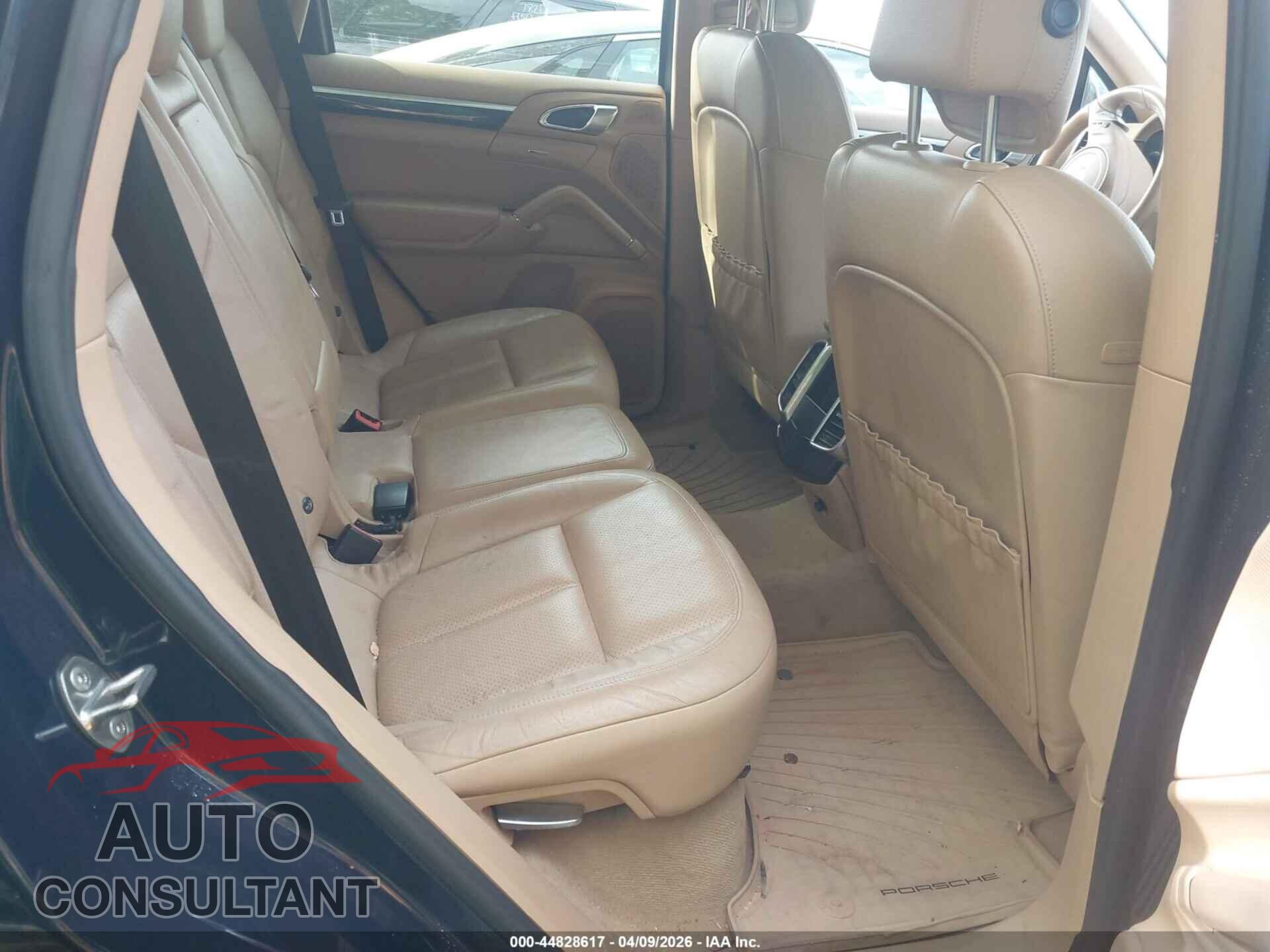 PORSCHE CAYENNE 2012 - WP1AA2A21CLA12267