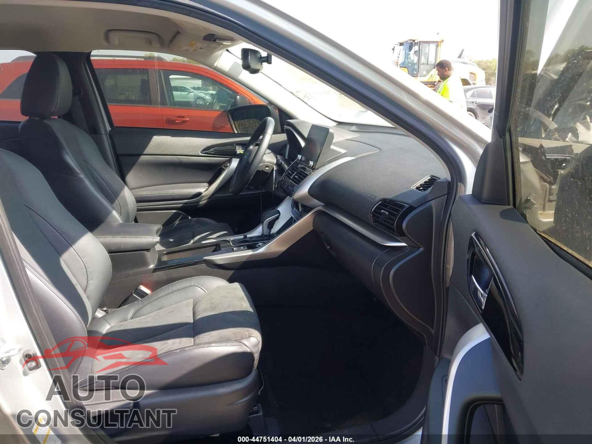 MITSUBISHI ECLIPSE CROSS 2022 - JA4ATWAA8NZ048297