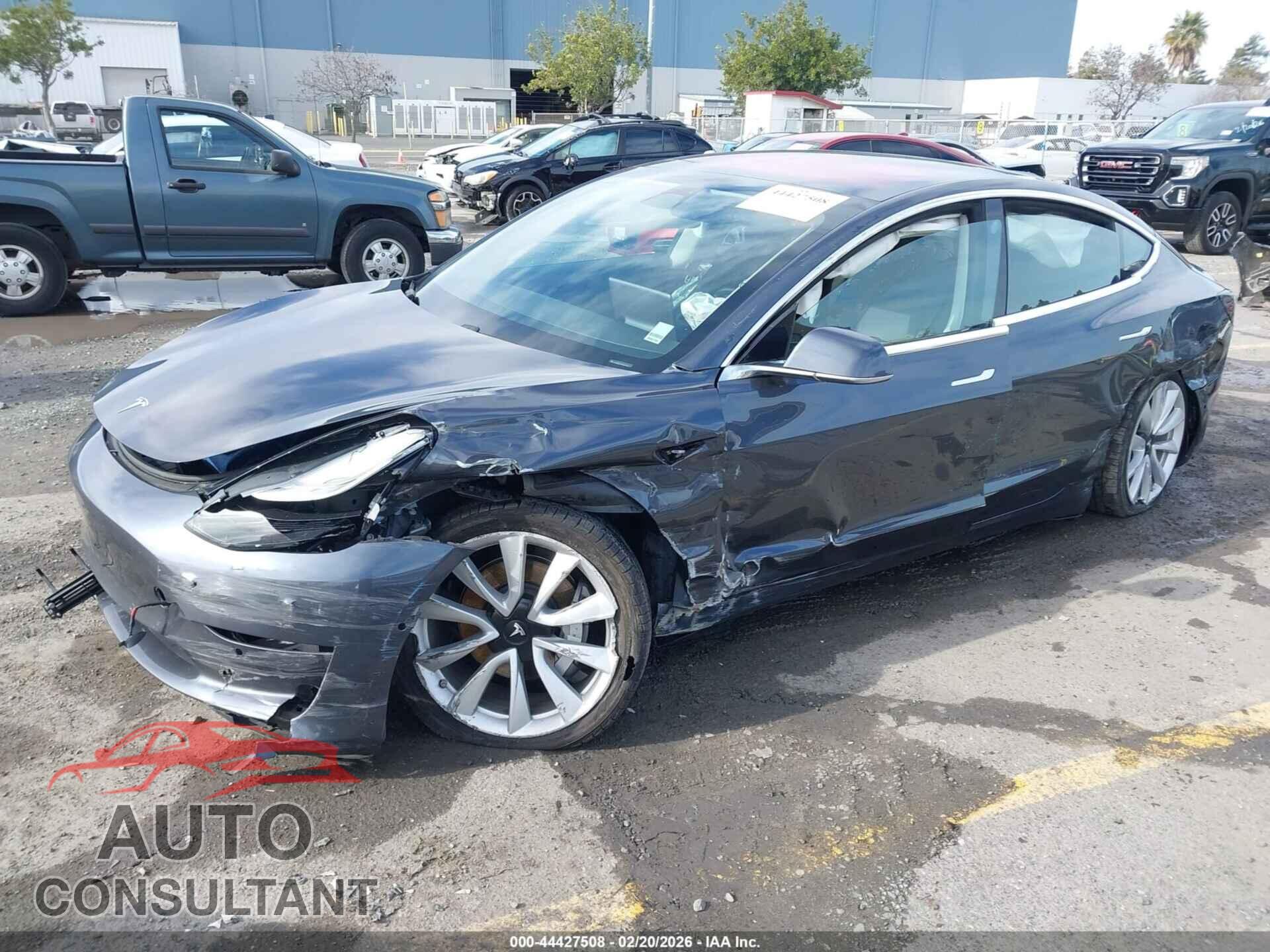 TESLA MODEL 3 2017 - 5YJ3E1EA7HF001732