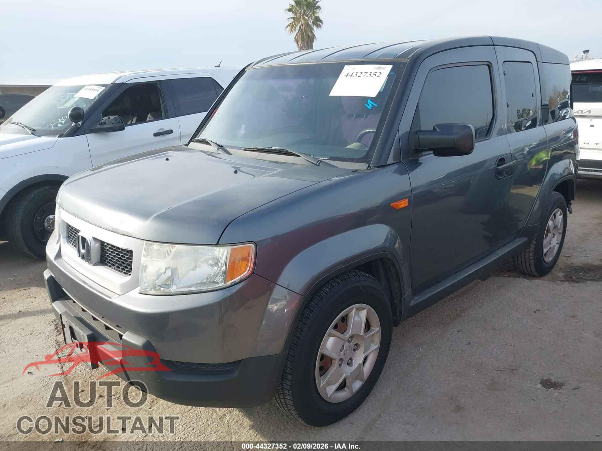 HONDA ELEMENT 2011 - 5J6YH2H33BL002049