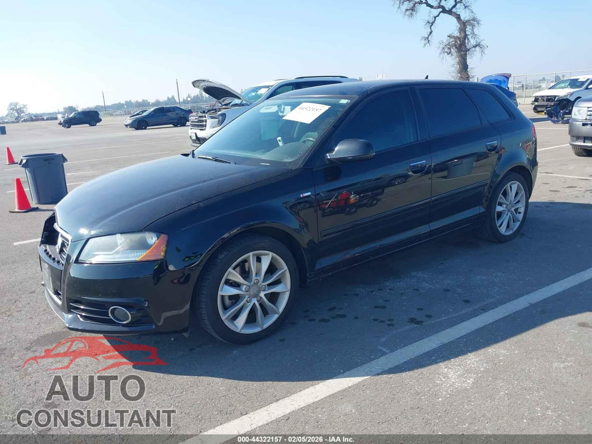 AUDI A3 2012 - WAUBEAFM2CA079239