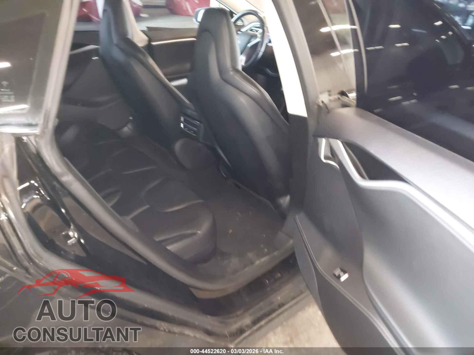 TESLA MODEL S 2013 - 5YJSA1DP0DFP21364