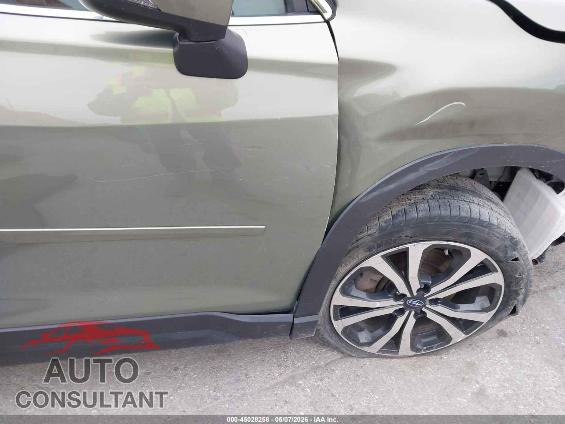 SUBARU FORESTER 2020 - JF2SKAUC1LH517831