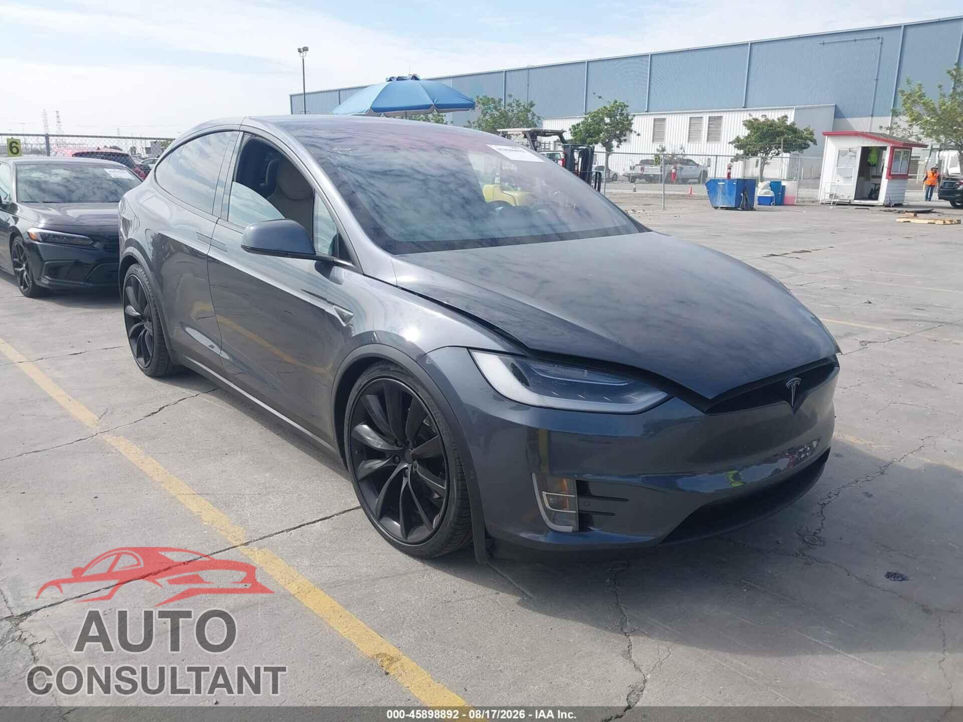 TESLA MODEL X 2016 - 5YJXCBE22GF016482