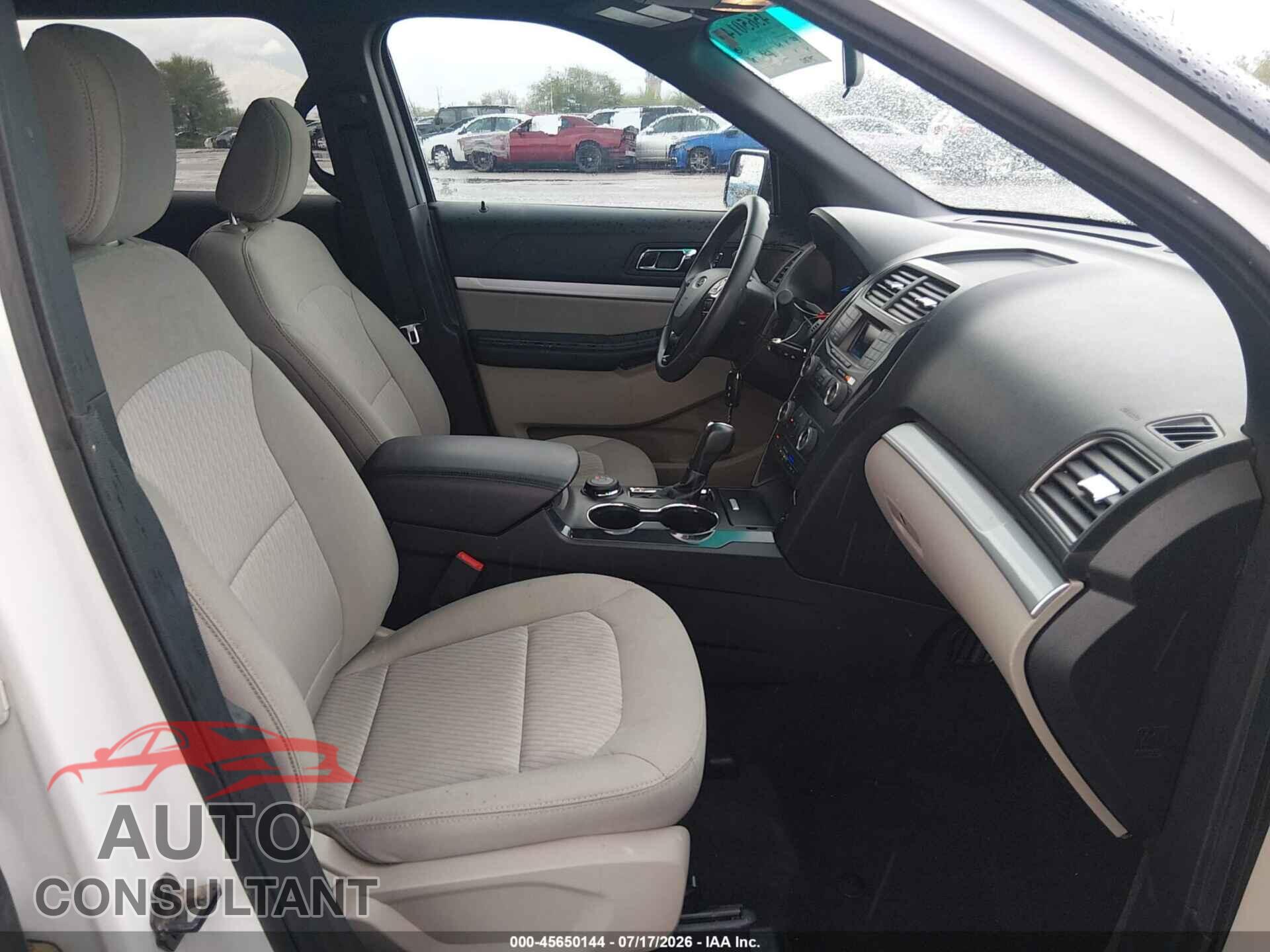 FORD EXPLORER 2018 - 1FM5K8B87JGB00392