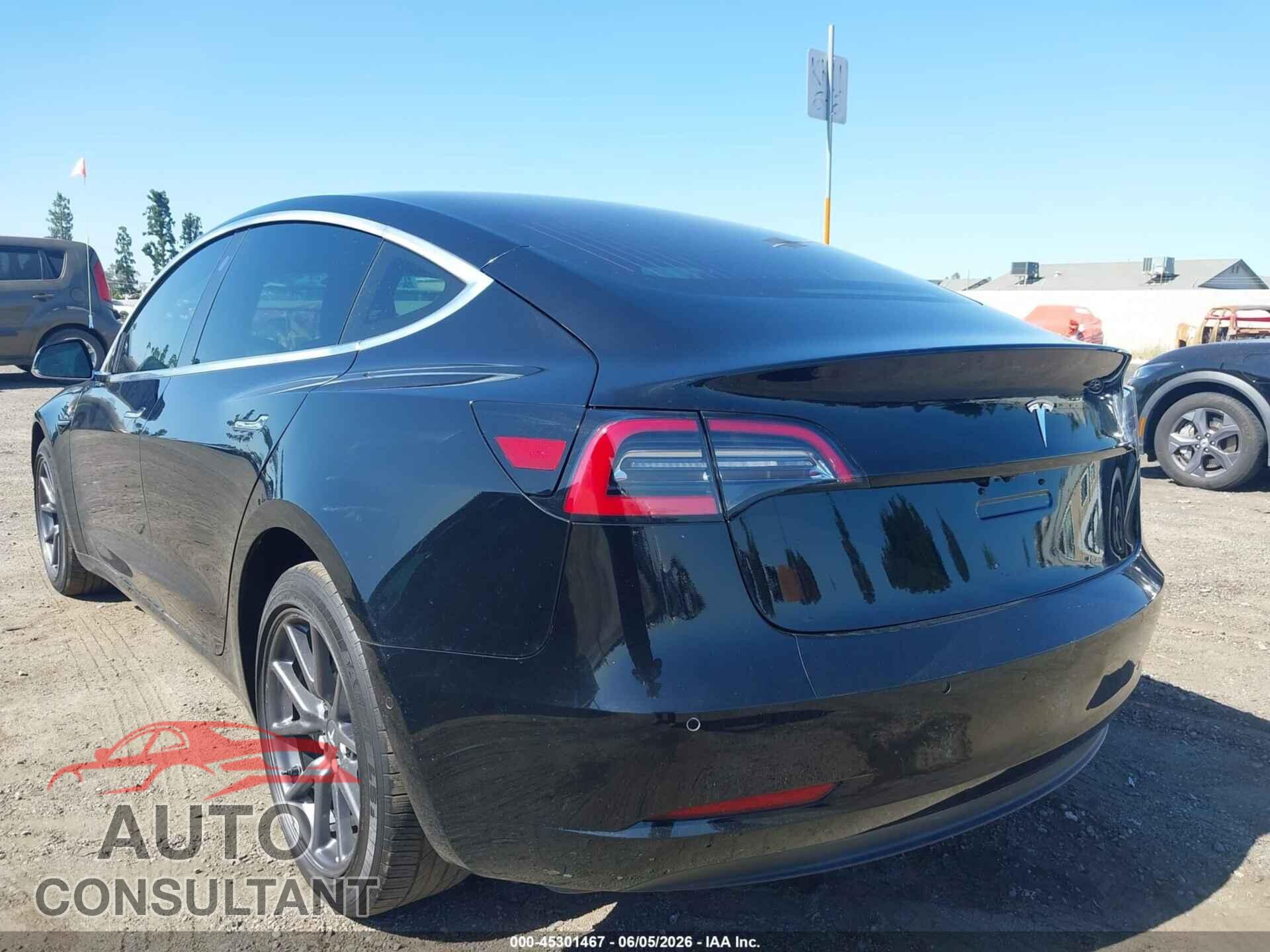 TESLA MODEL 3 2018 - 5YJ3E1EA6JF171635
