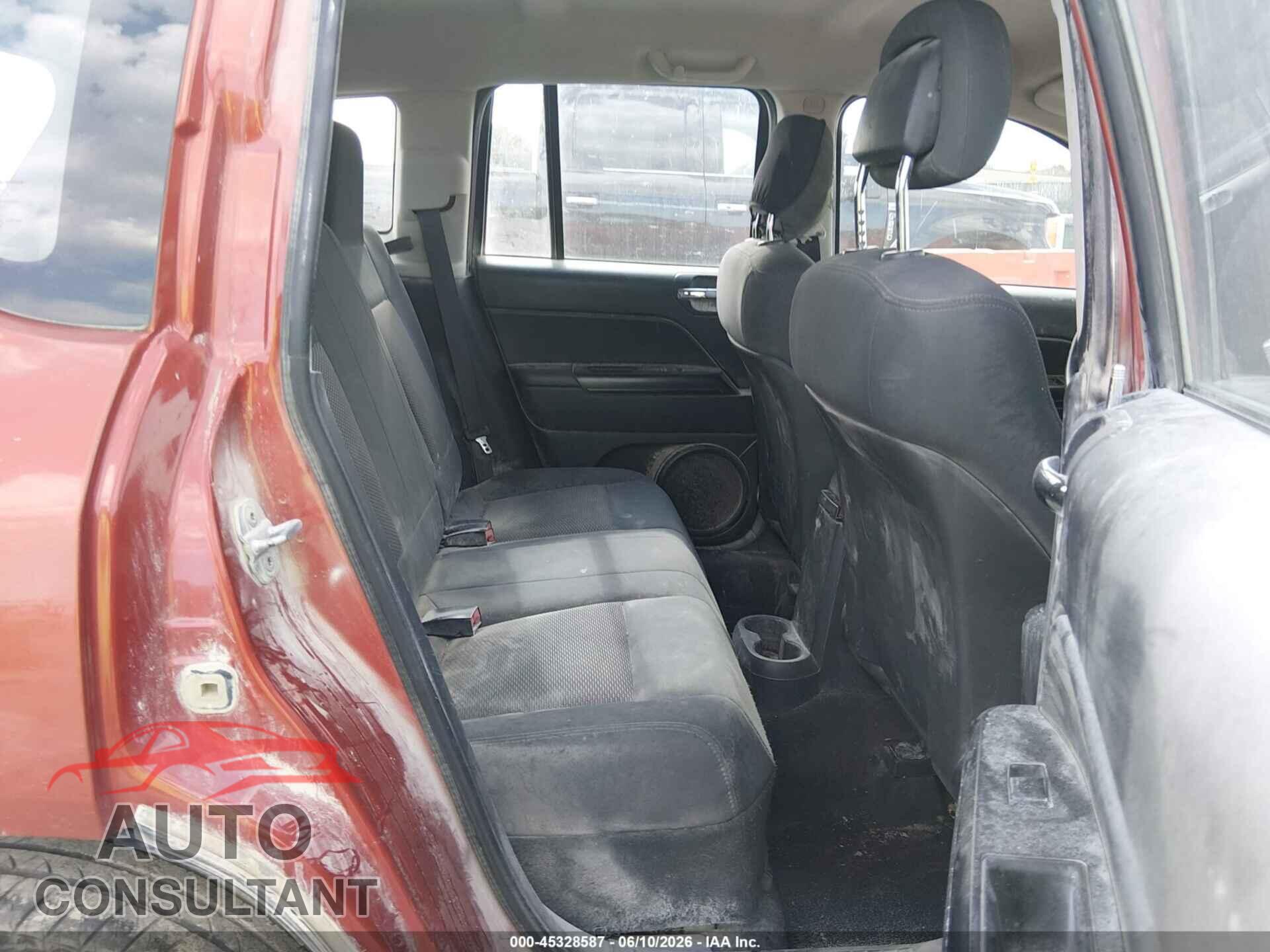 JEEP COMPASS 2010 - 1J4NT4FB7AD571258