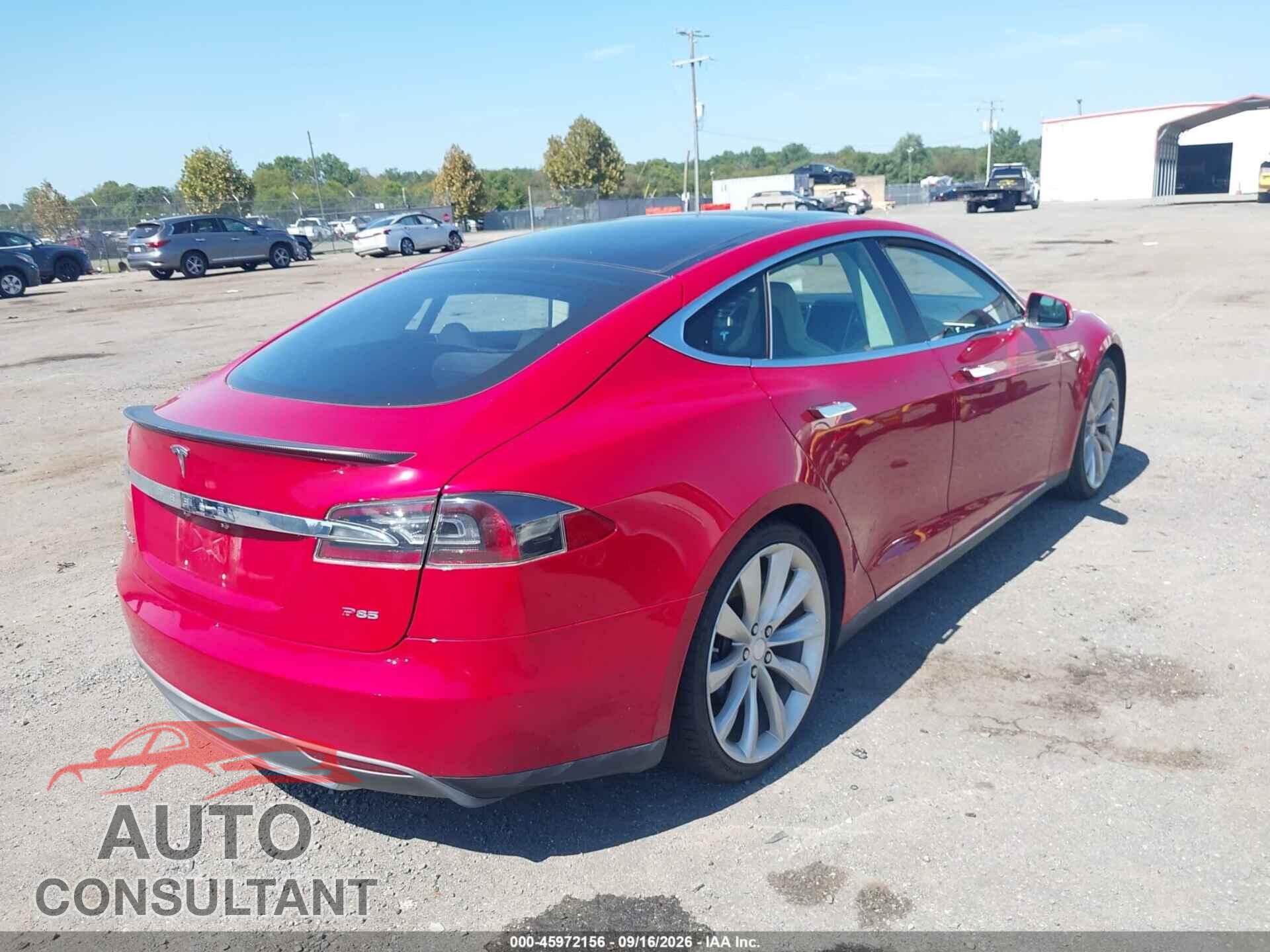 TESLA MODEL S 2013 - 5YJSA1CPXDFP09546