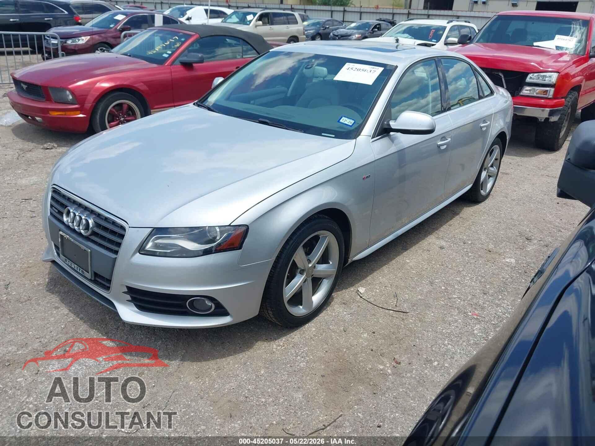 AUDI A4 2012 - WAUFFAFL3CA057594