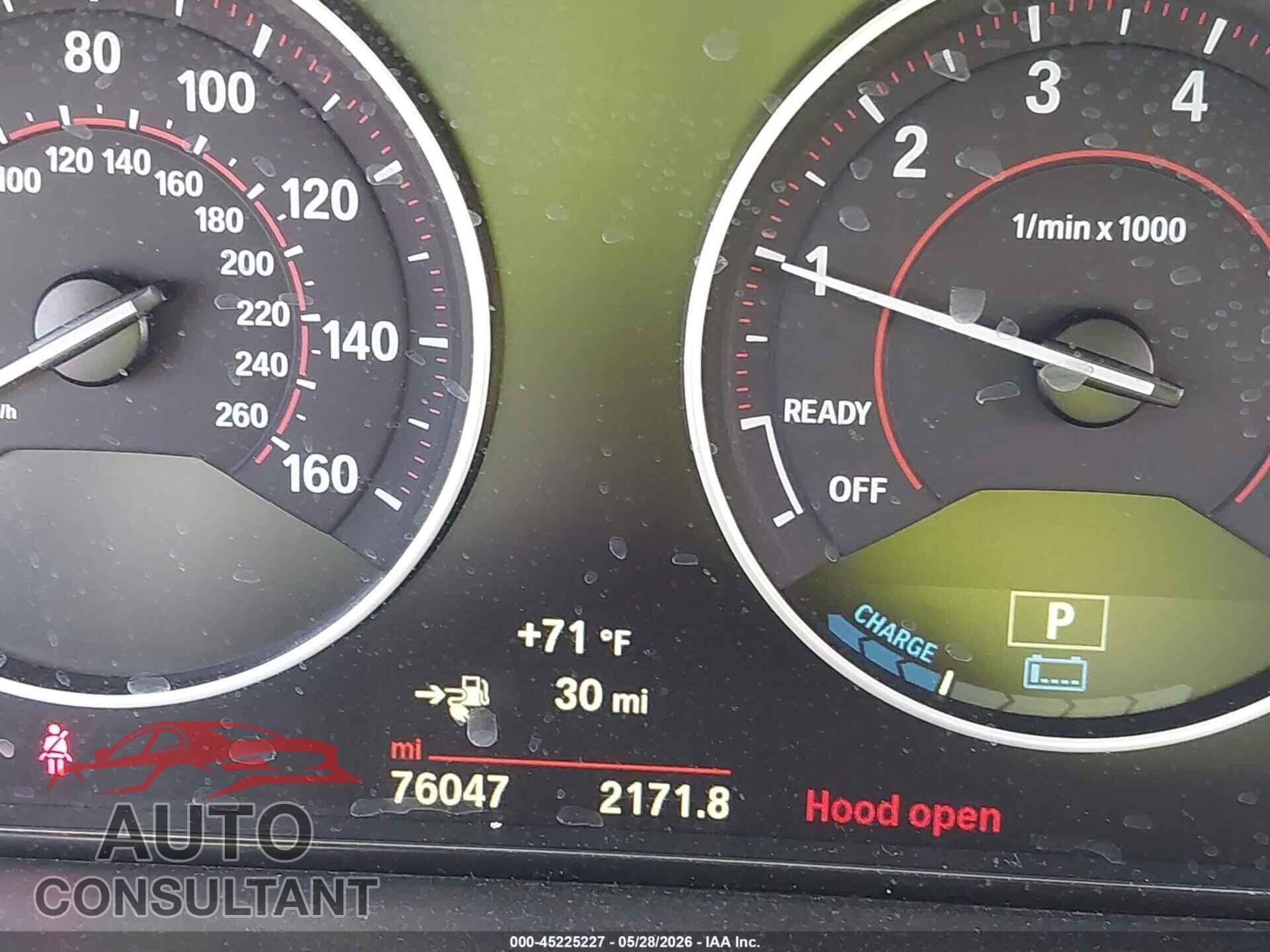 BMW 330E 2017 - WBA8E1C55HK480048