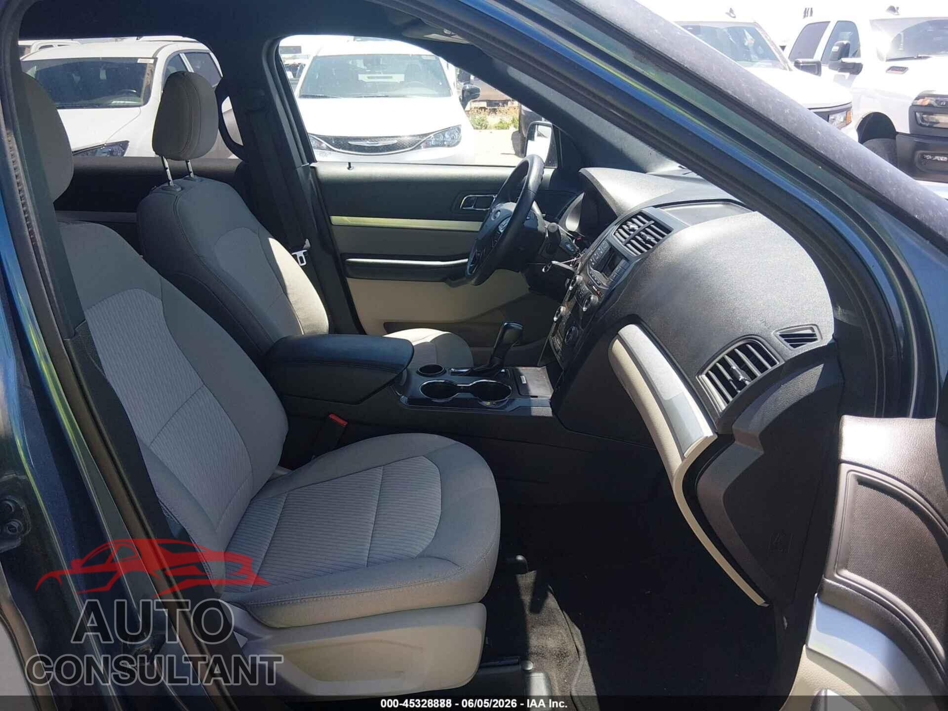 FORD EXPLORER 2018 - 1FM5K7B88JGB81624