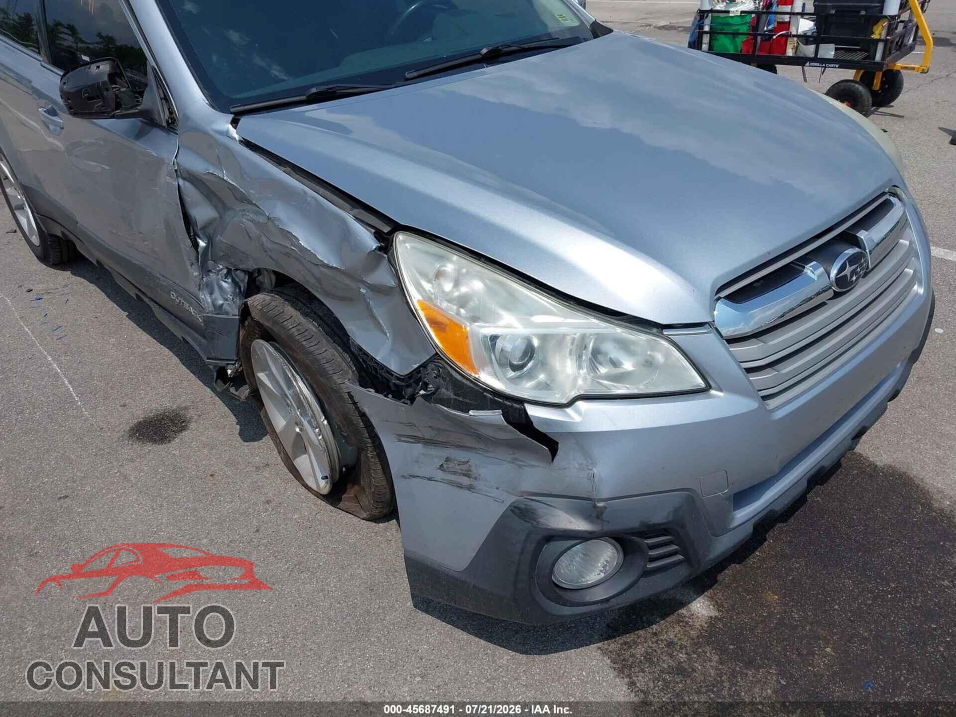 SUBARU OUTBACK 2013 - 4S4BRCCC8D3204728