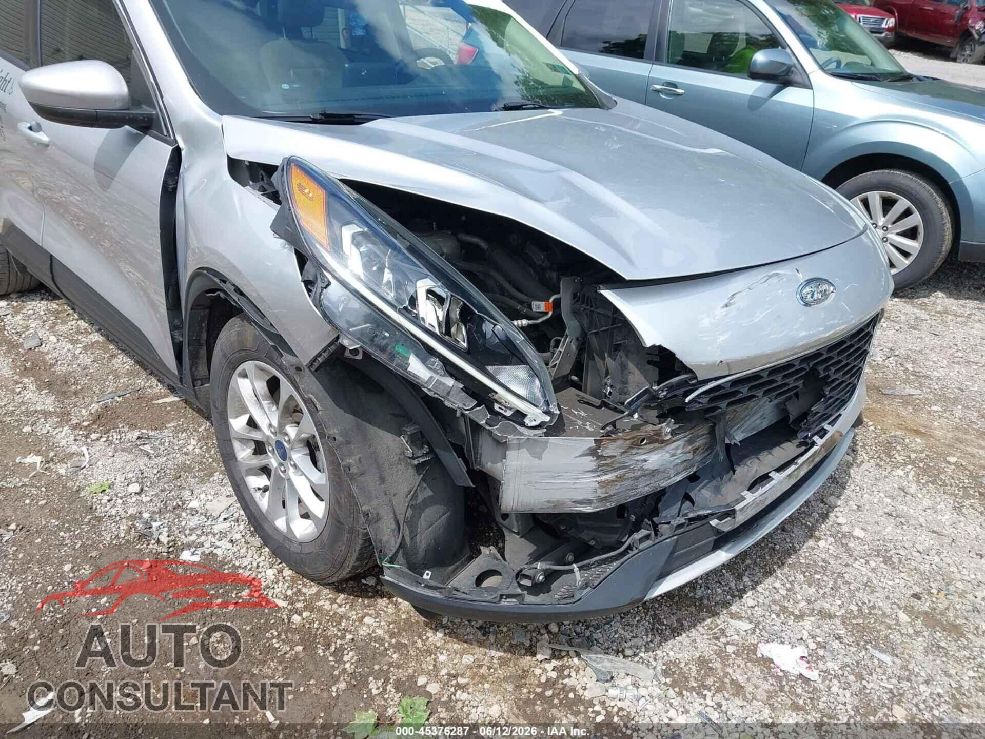FORD ESCAPE 2020 - 1FMCU0G64LUA08705