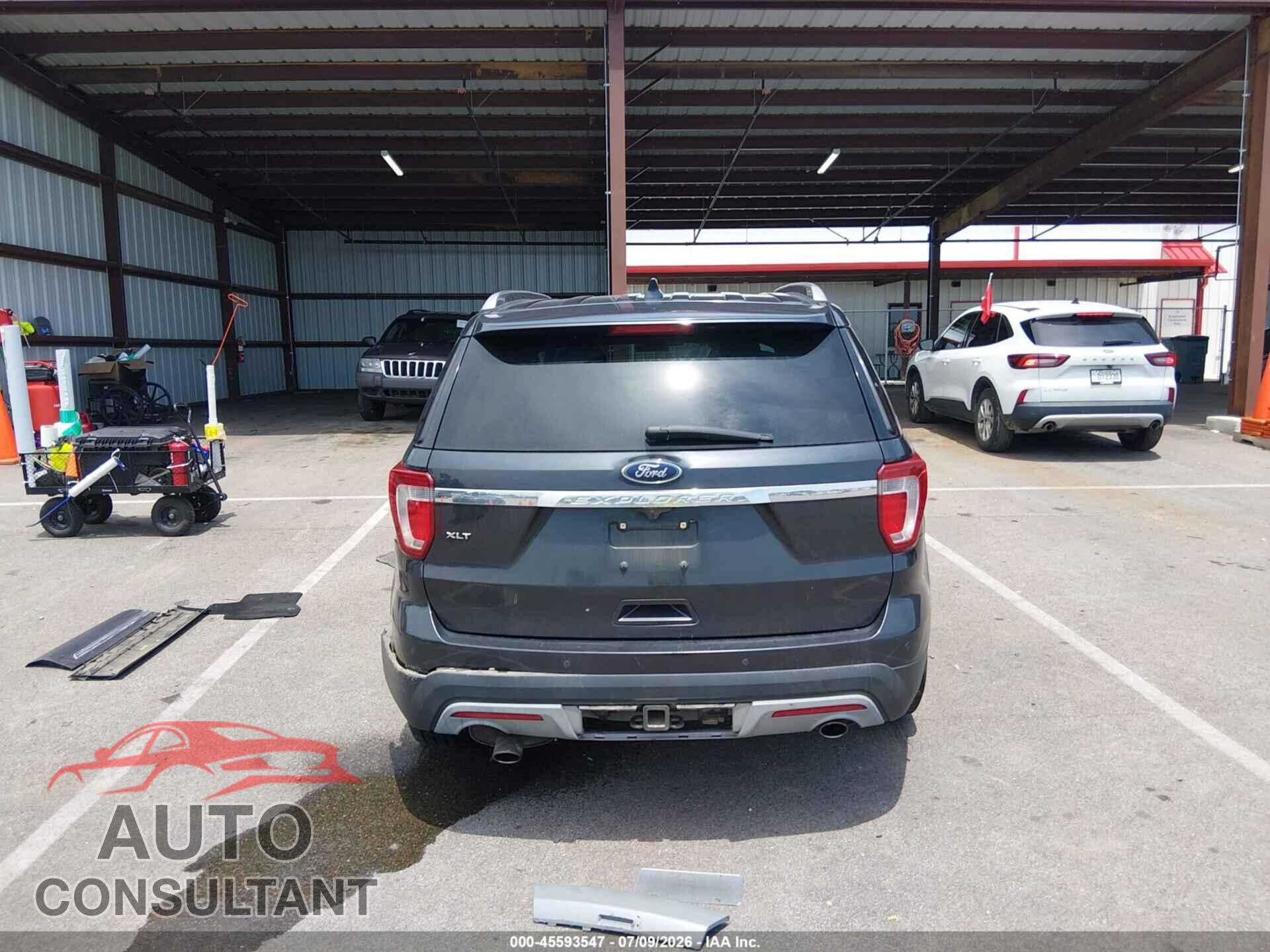 FORD EXPLORER 2017 - 1FM5K7D85HGB03857