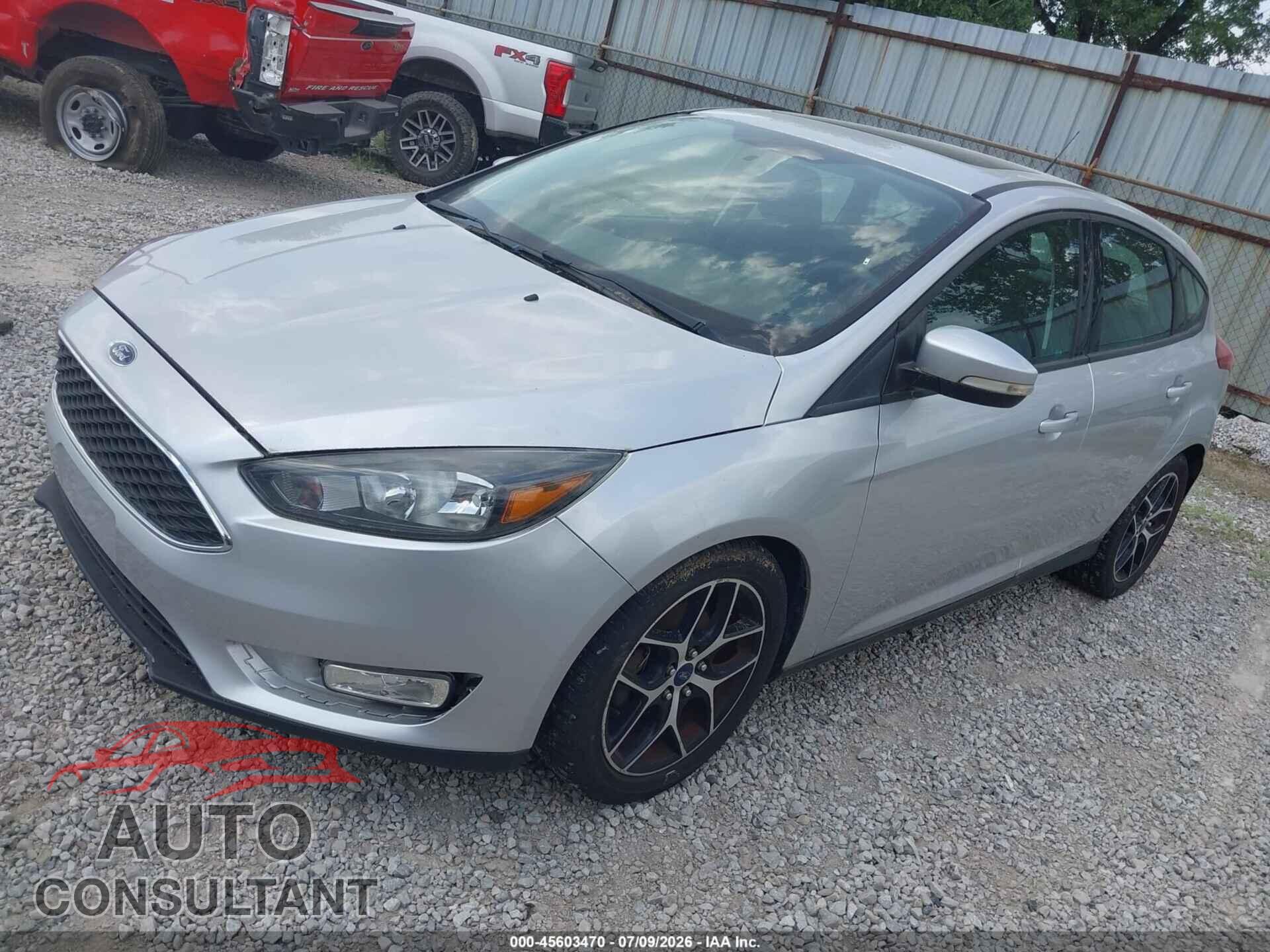 FORD FOCUS 2017 - 1FADP3M25HL203749