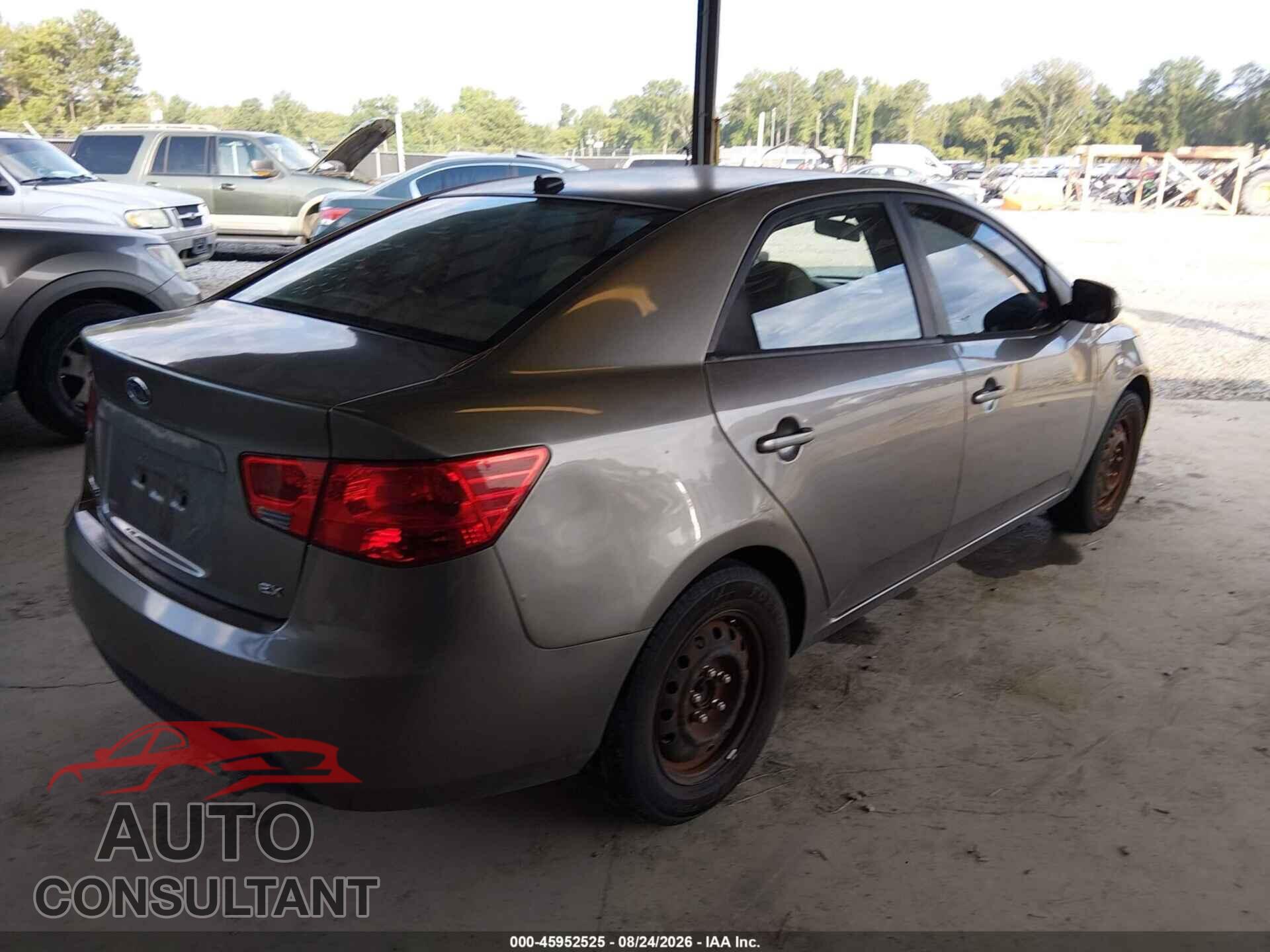 KIA FORTE 2011 - KNAFU4A20B5452832