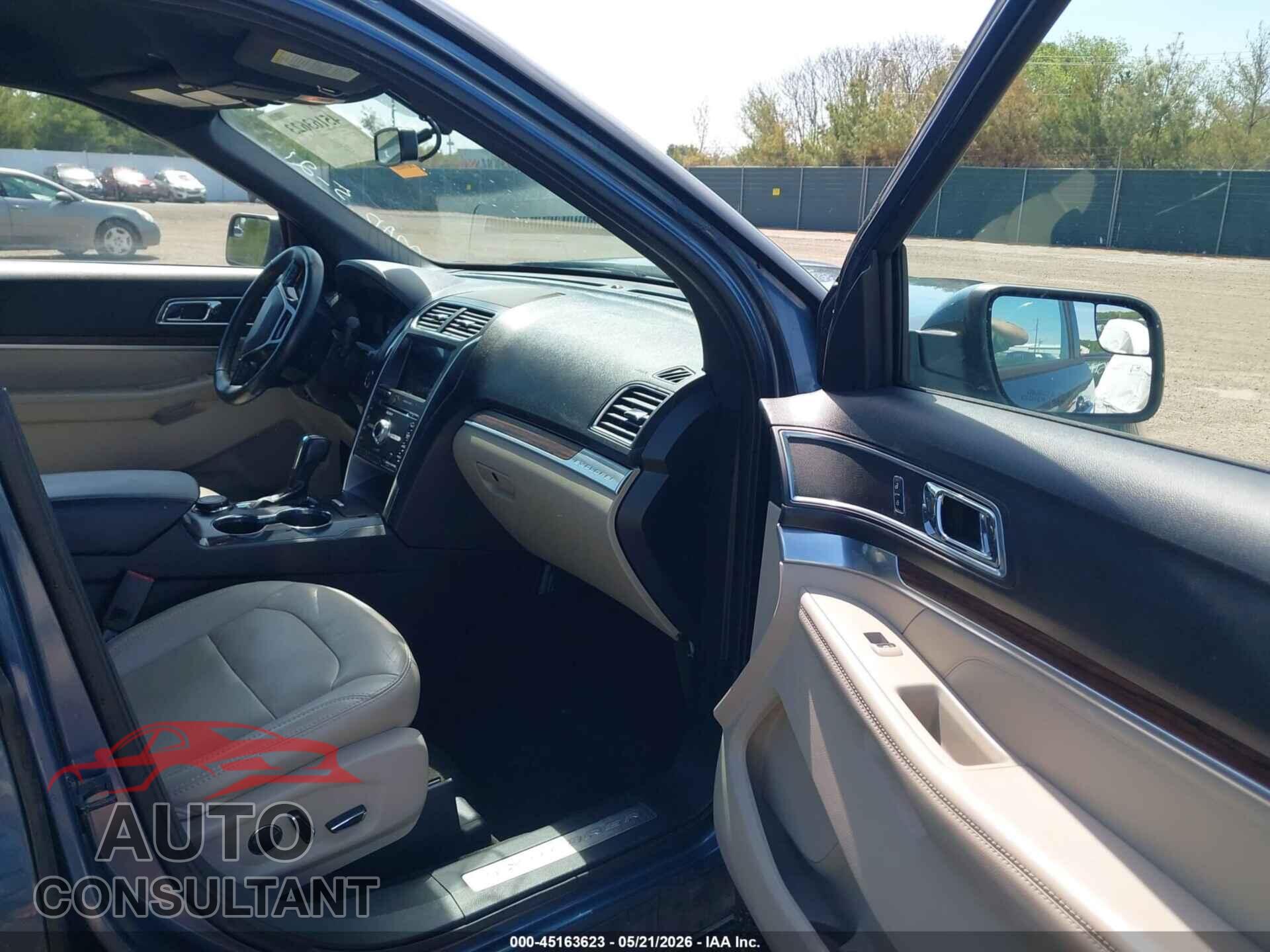 FORD EXPLORER 2018 - 1FM5K8F80JGB67040