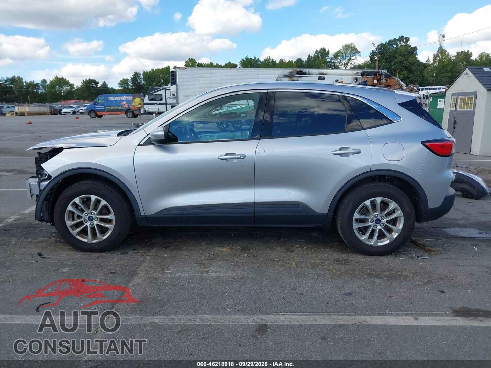 FORD ESCAPE 2020 - 1FMCU9G60LUA16577