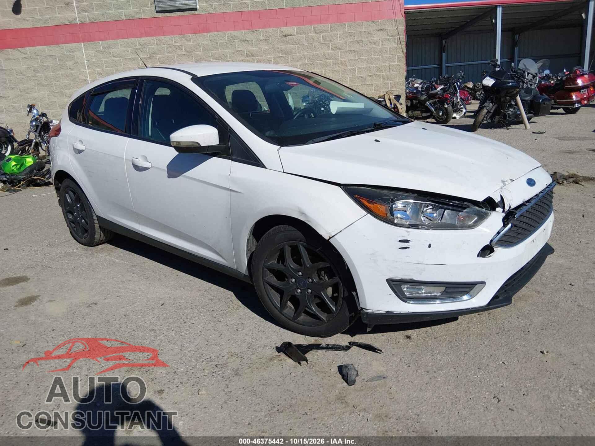 FORD FOCUS 2016 - 1FADP3K23GL259870