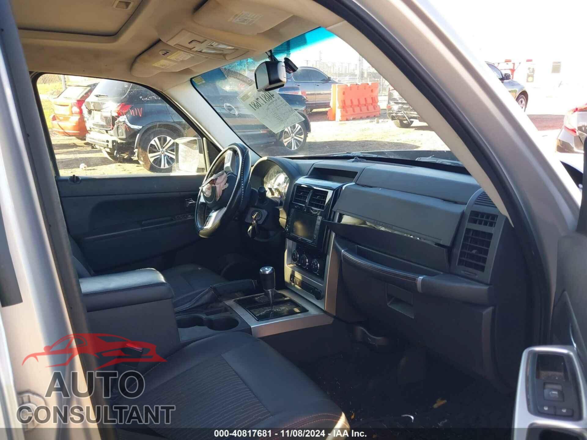 JEEP LIBERTY 2012 - 1C4PJMAK7CW123735