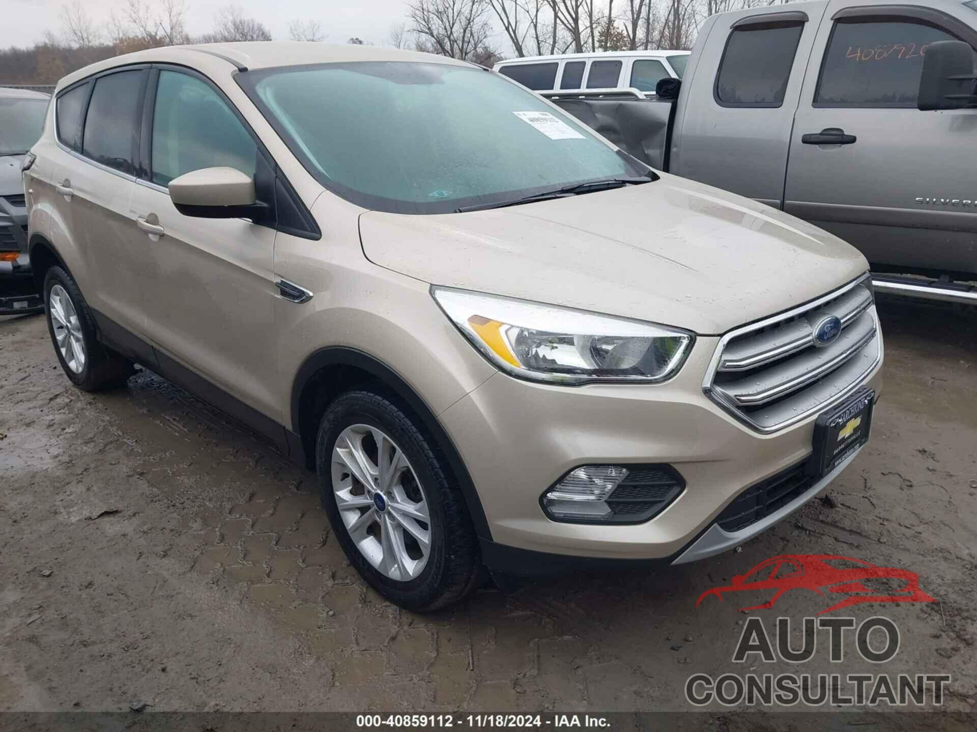 FORD ESCAPE 2017 - 1FMCU9G94HUF09972