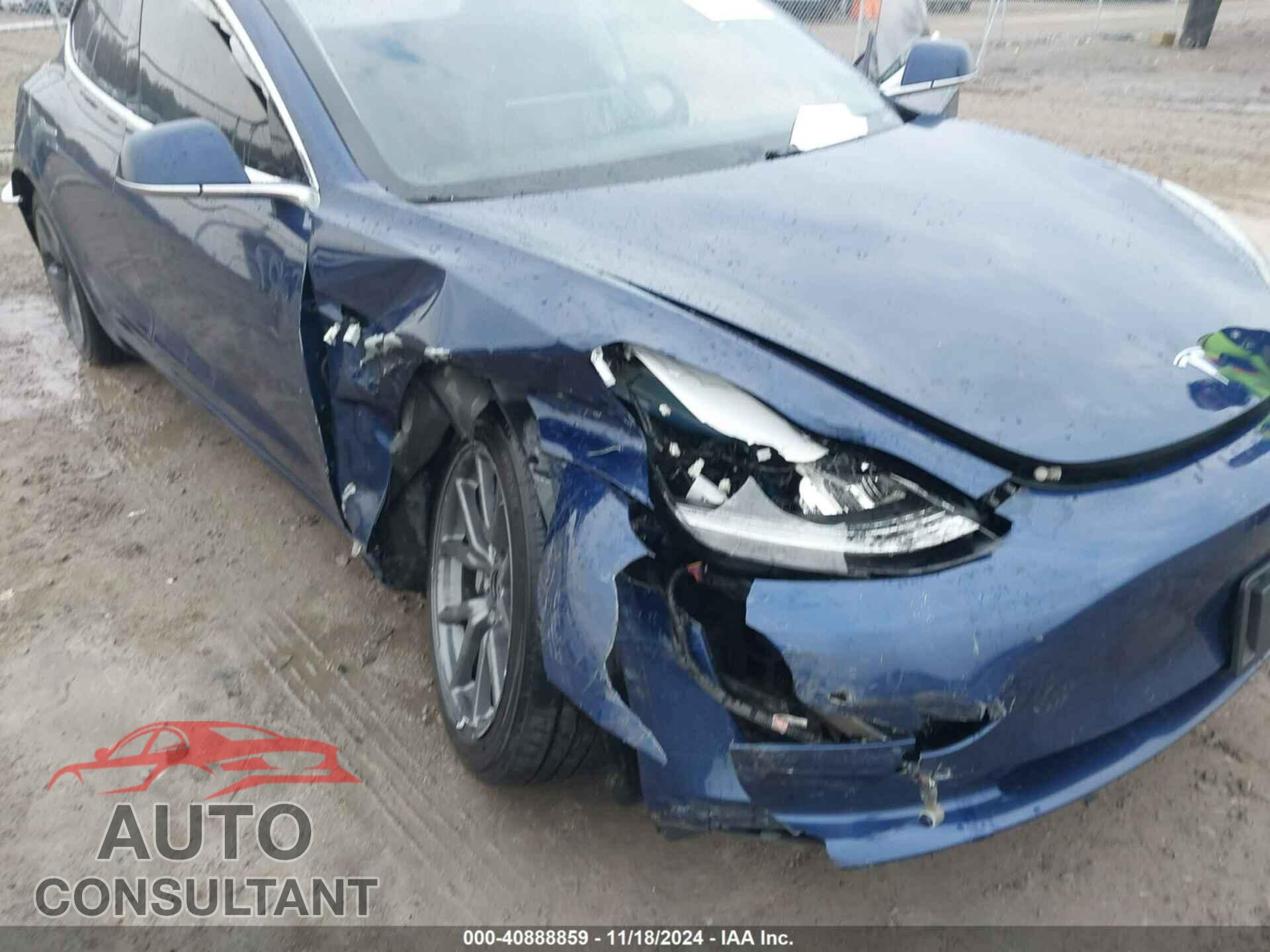 TESLA MODEL 3 2018 - 5YJ3E1EA7JF005513