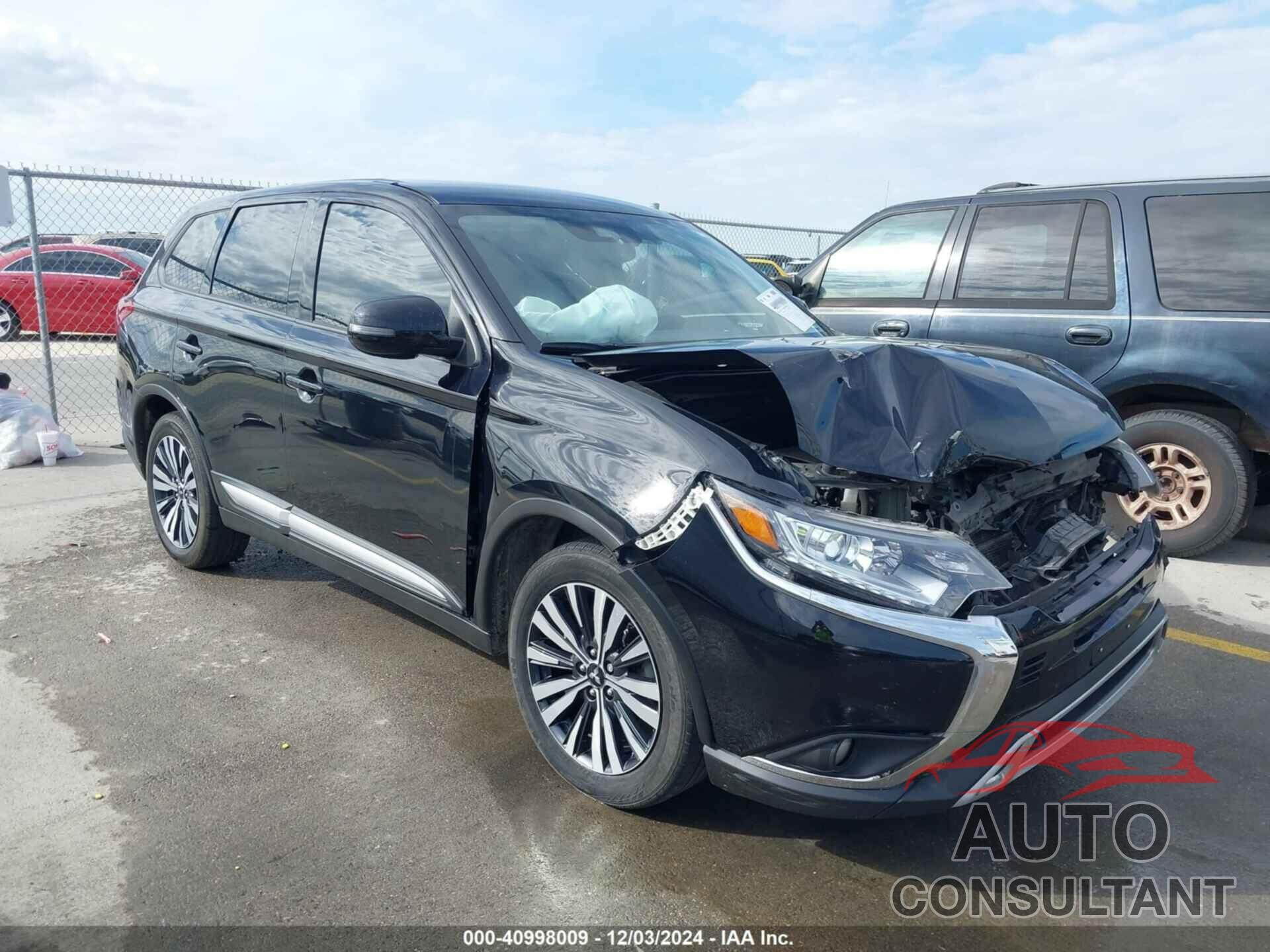 MITSUBISHI OUTLANDER 2020 - JA4AD3A35LZ024355