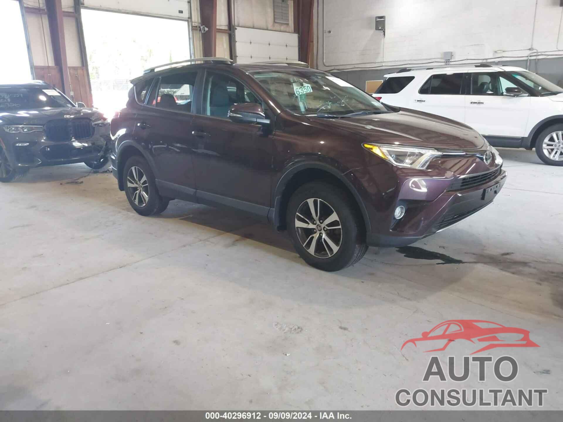 TOYOTA RAV4 2018 - 2T3RFREV2JW781227