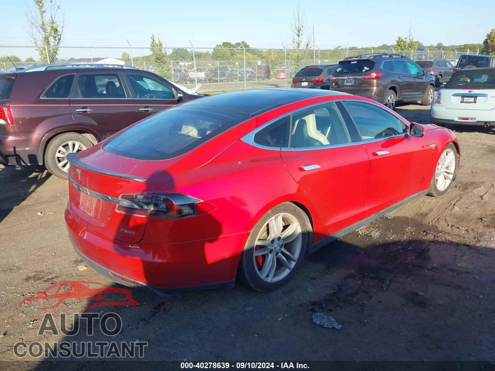 TESLA MODEL S 2015 - 5YJSA1H47FF094522