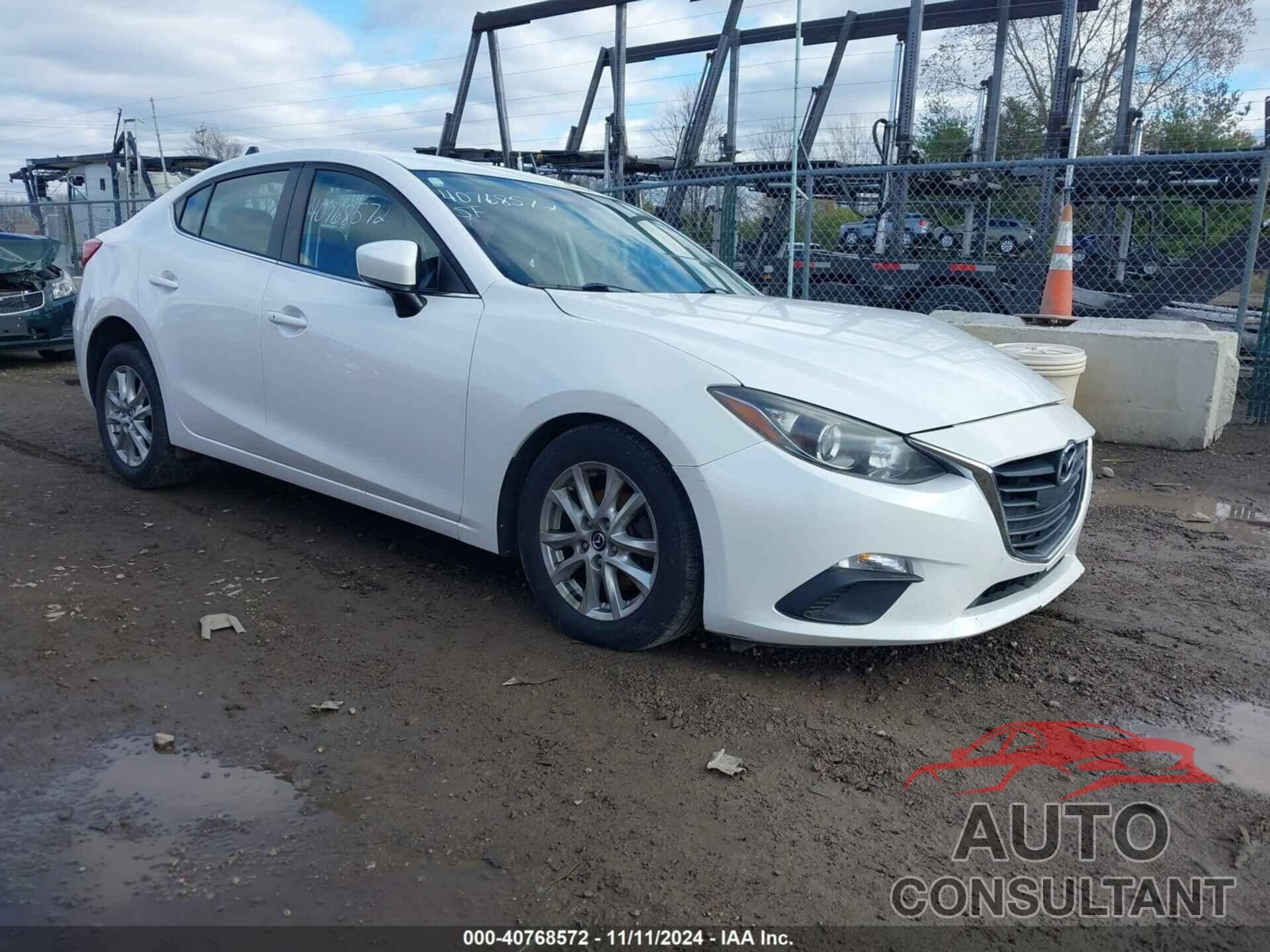 MAZDA MAZDA3 2014 - JM1BM1V79E1143586