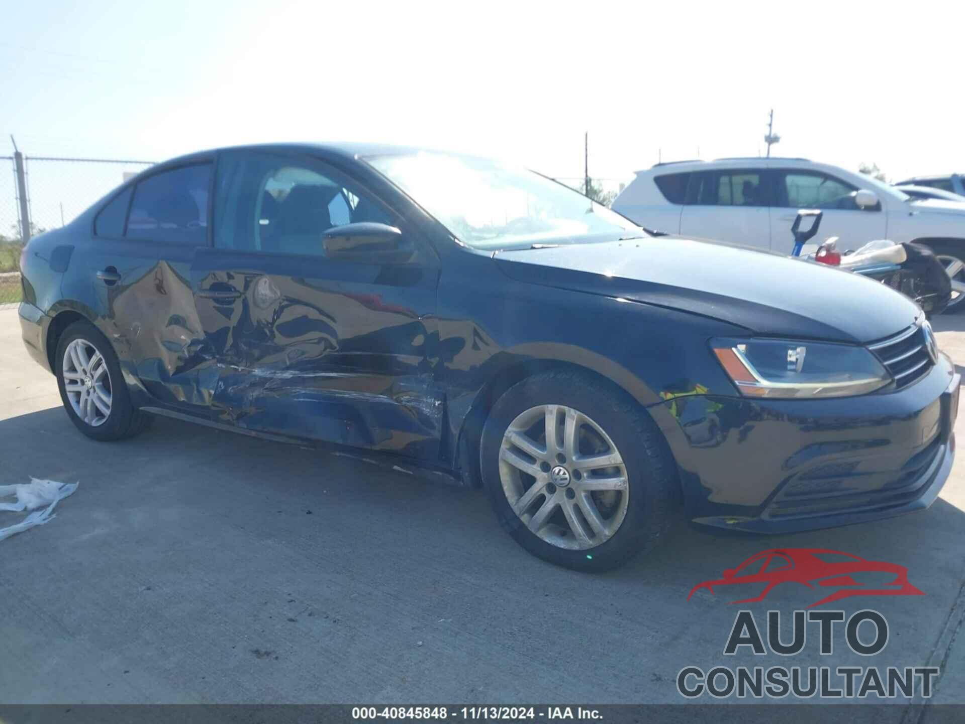 VOLKSWAGEN JETTA 2018 - 3VW2B7AJXJM229493