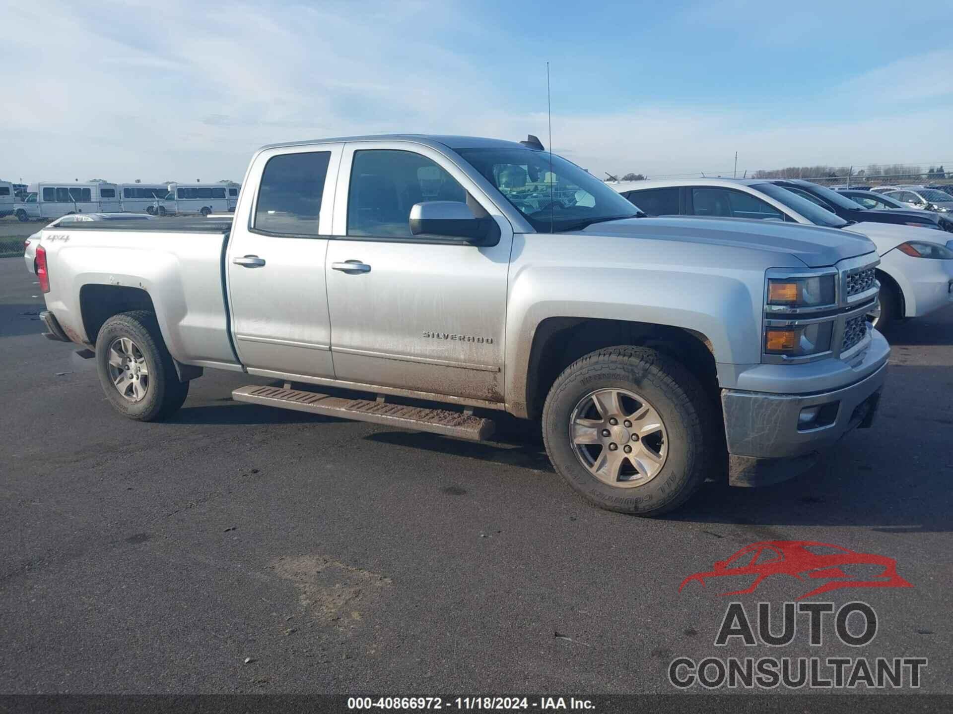 CHEVROLET SILVERADO 1500 2015 - 1GCVKREC9FZ159370