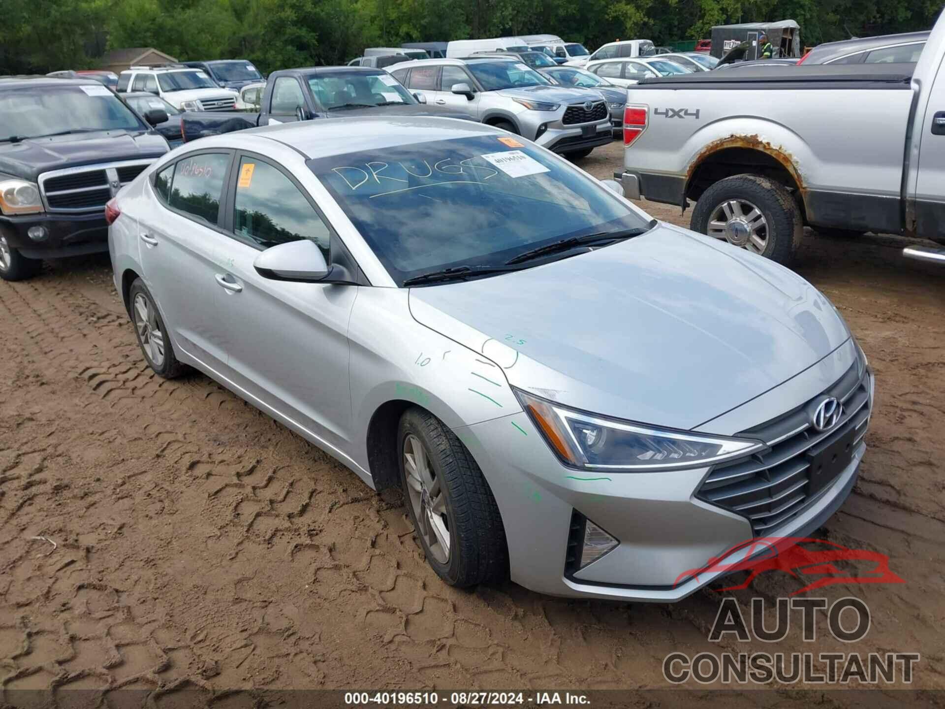 HYUNDAI ELANTRA 2020 - 5NPD84LF1LH536321