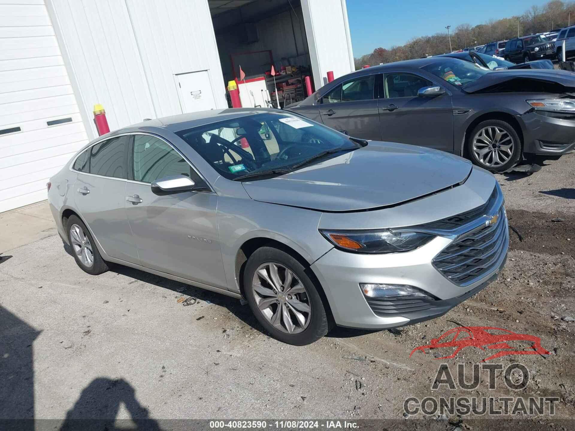 CHEVROLET MALIBU 2022 - 1G1ZD5ST8NF178655