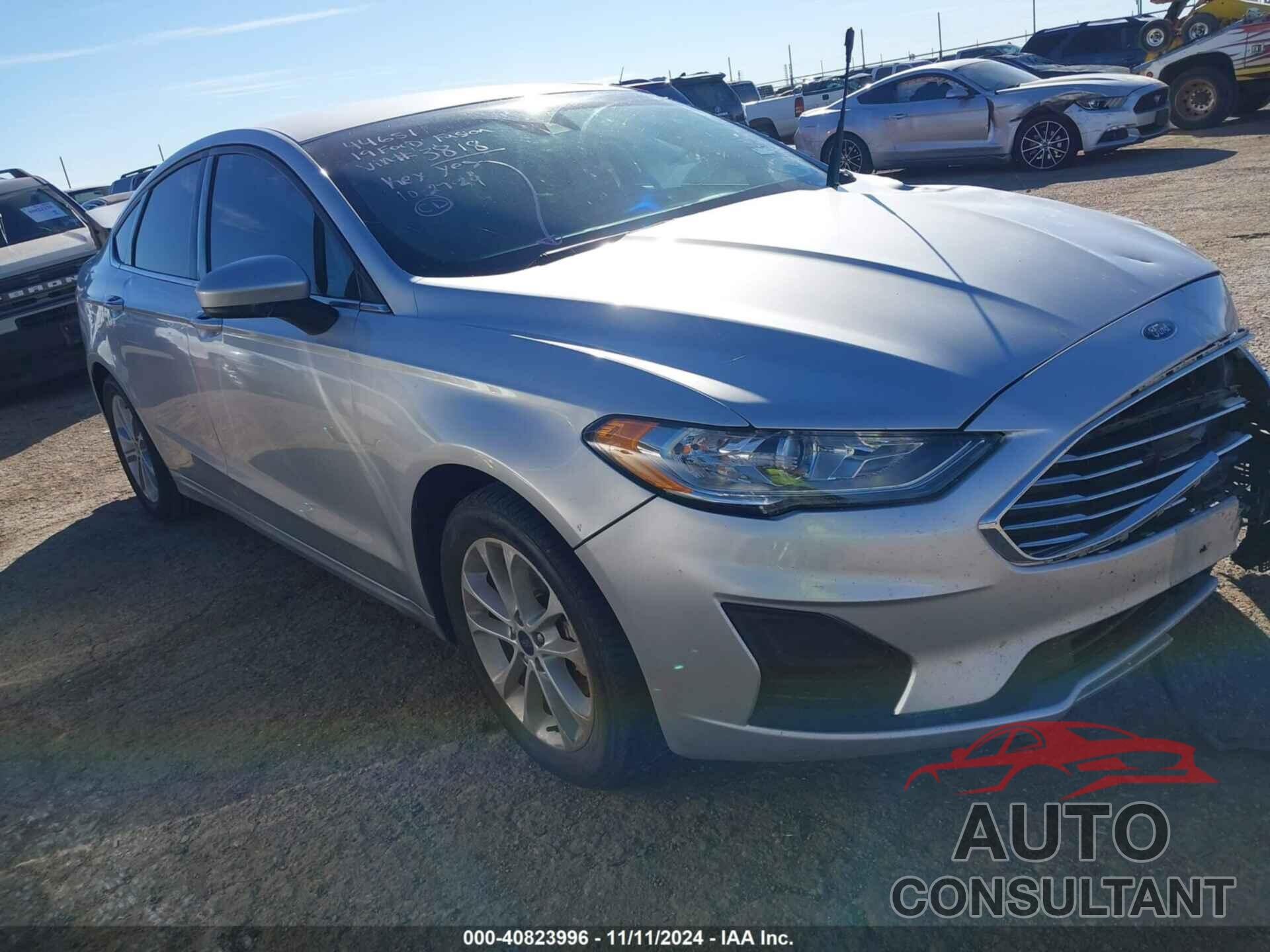 FORD FUSION 2019 - 3FA6P0HD4KR203818