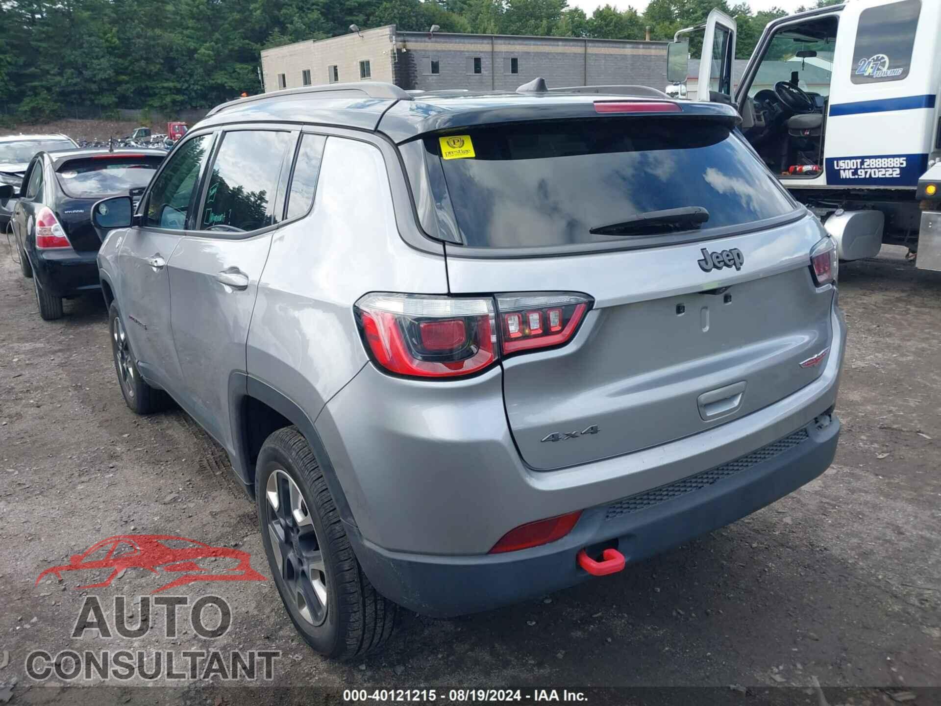 JEEP COMPASS 2018 - 3C4NJDDB6JT451055