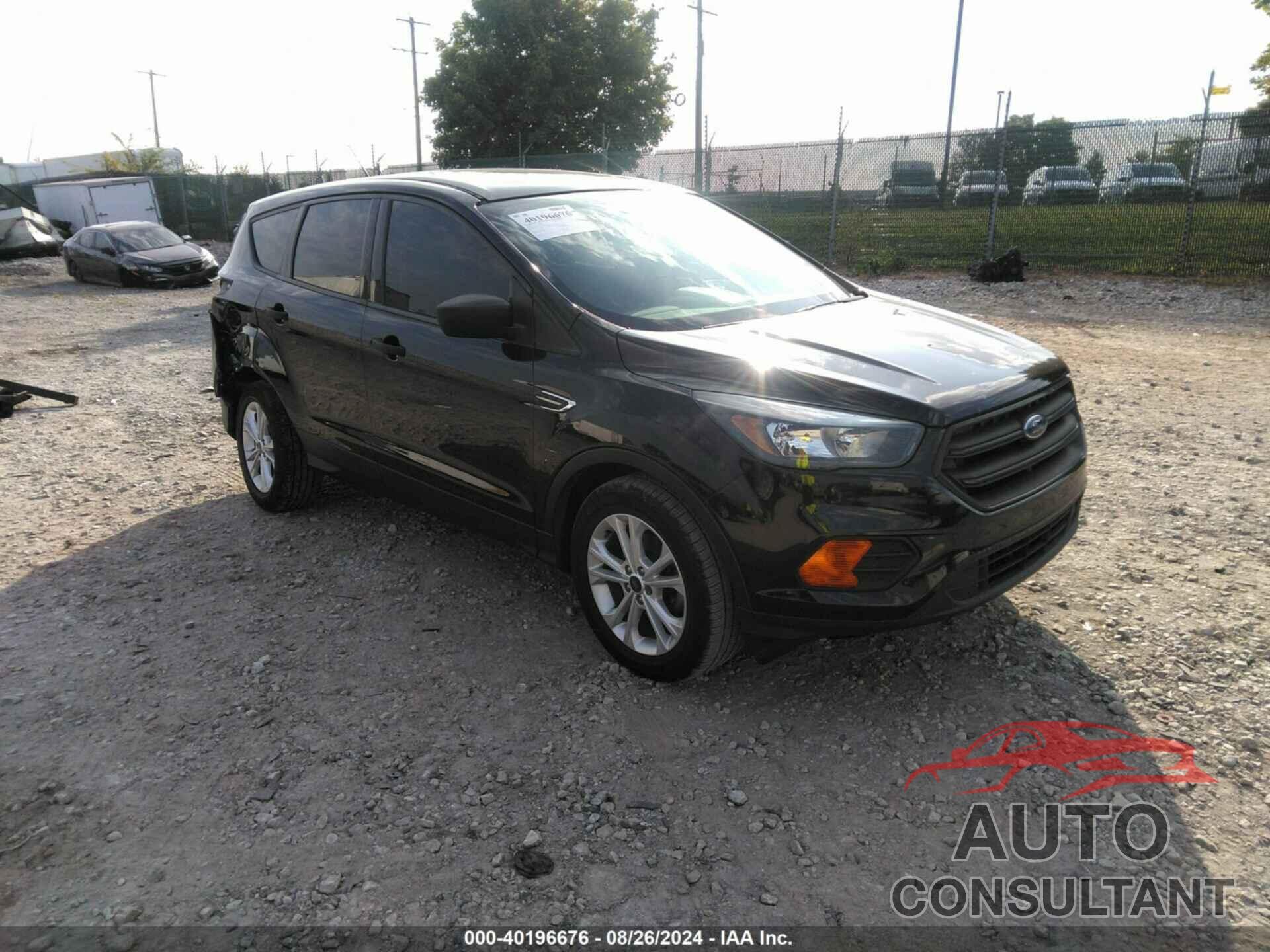 FORD ESCAPE 2018 - 1FMCU0F70JUB26886