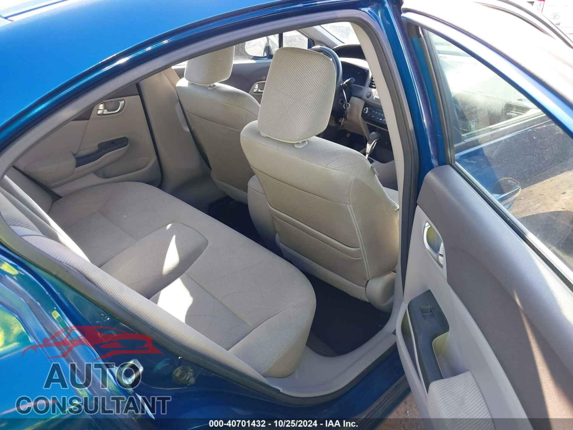 HONDA CIVIC 2012 - 19XFB2F82CE048477