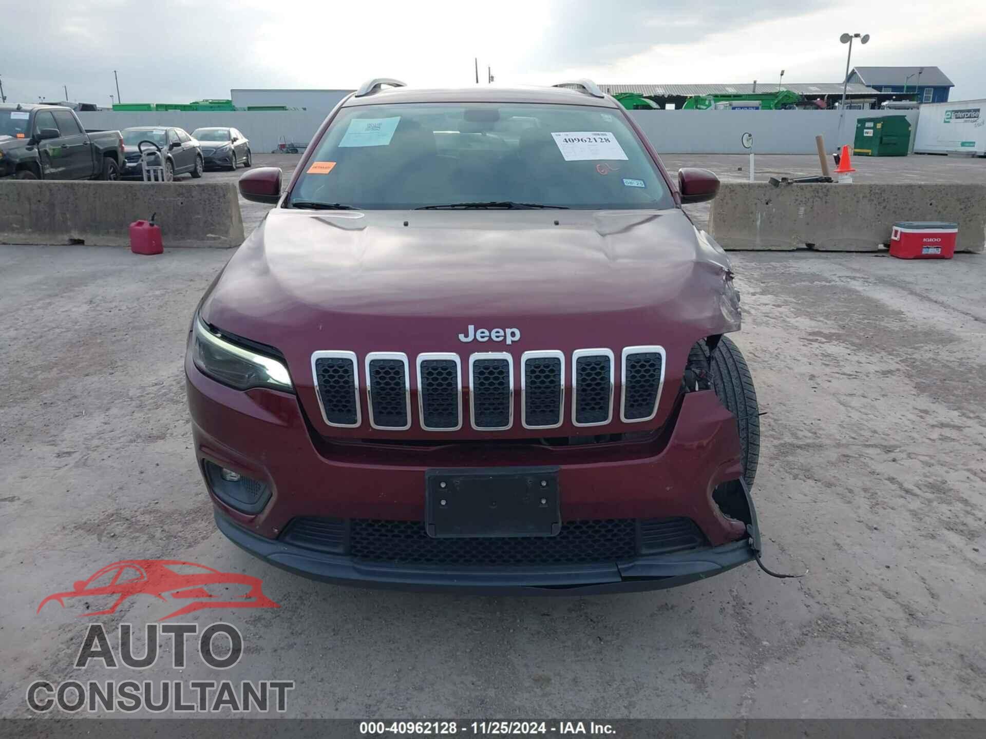 JEEP CHEROKEE 2019 - 1C4PJLCB8KD153473