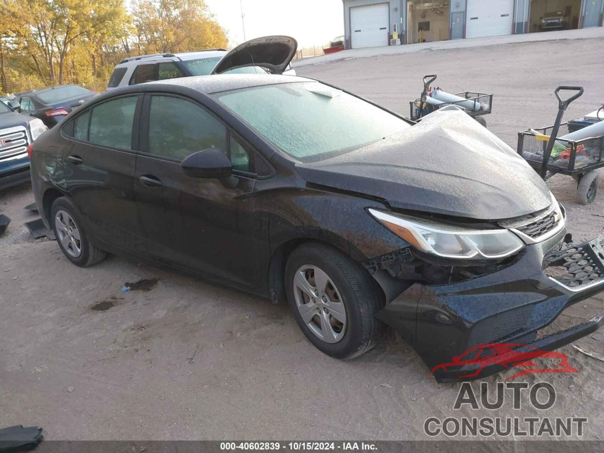 CHEVROLET CRUZE 2018 - 1G1BC5SM8J7219240