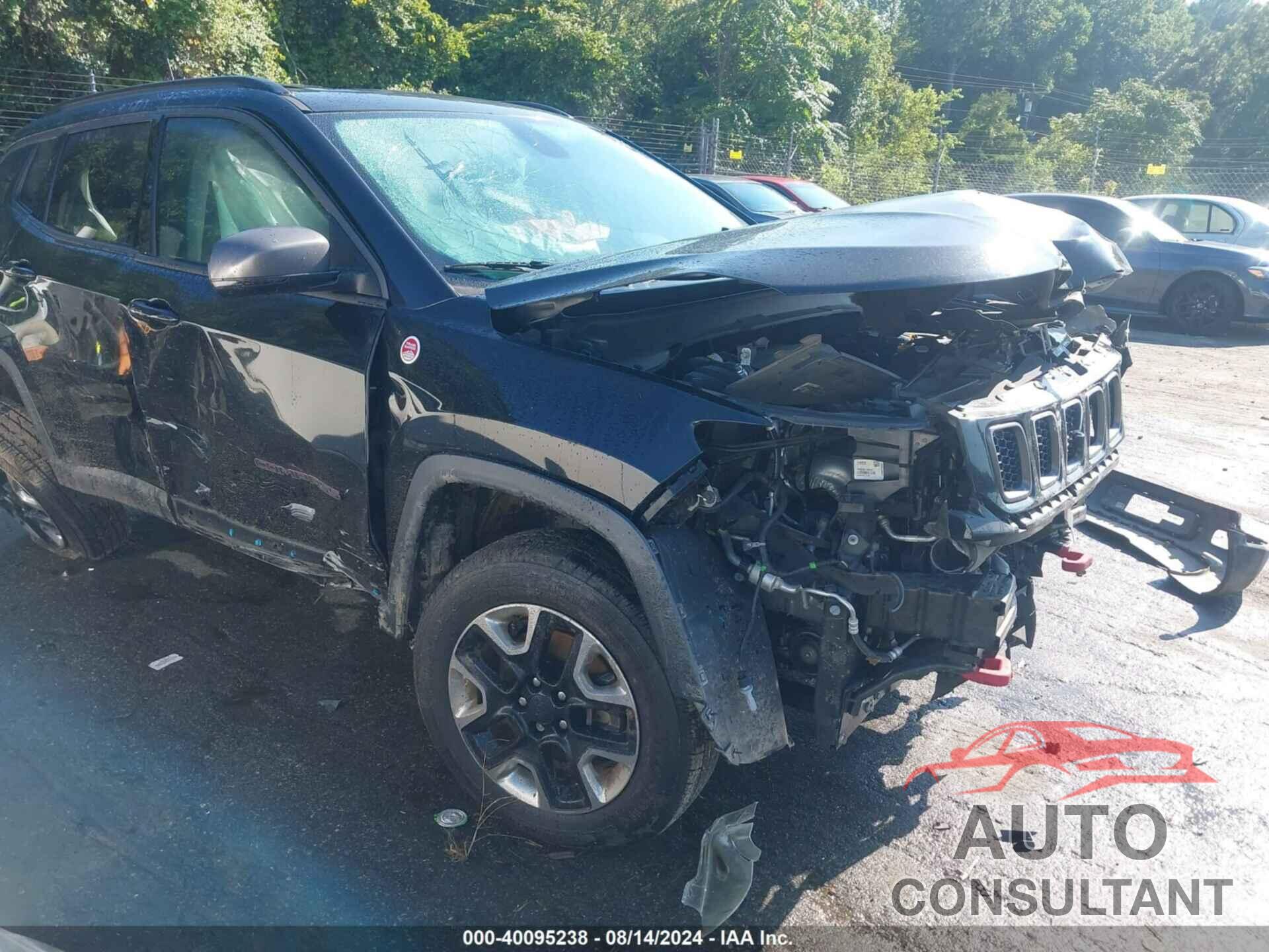 JEEP COMPASS 2018 - 3C4NJDDB2JT128833