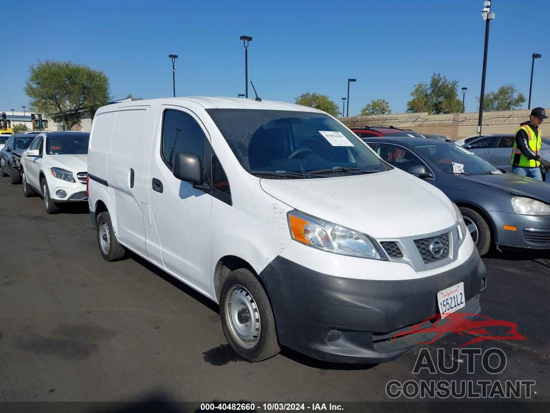 NISSAN NV200 2017 - 3N6CM0KN9HK700126