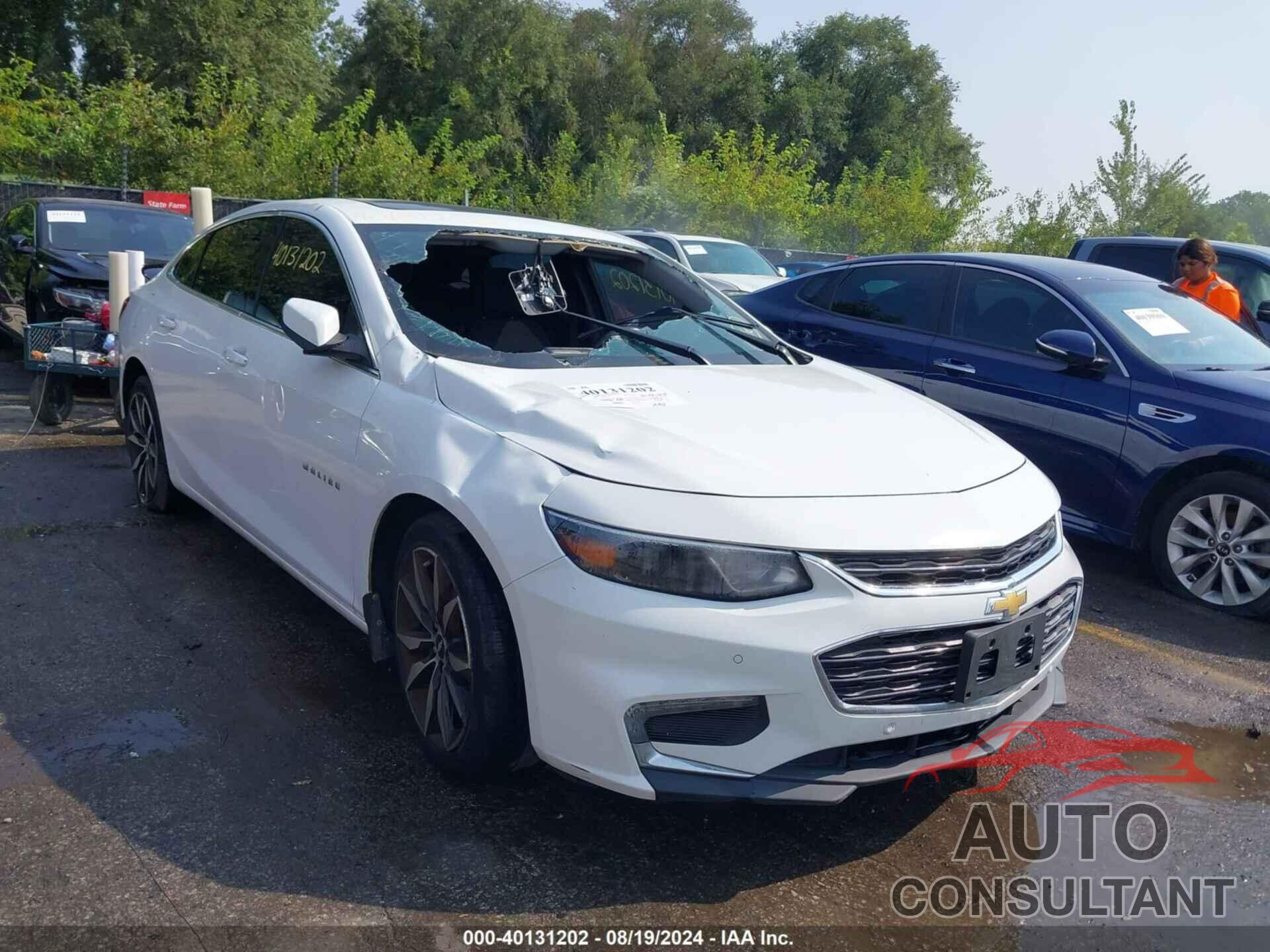 CHEVROLET MALIBU 2017 - 1G1ZE5ST7HF271863