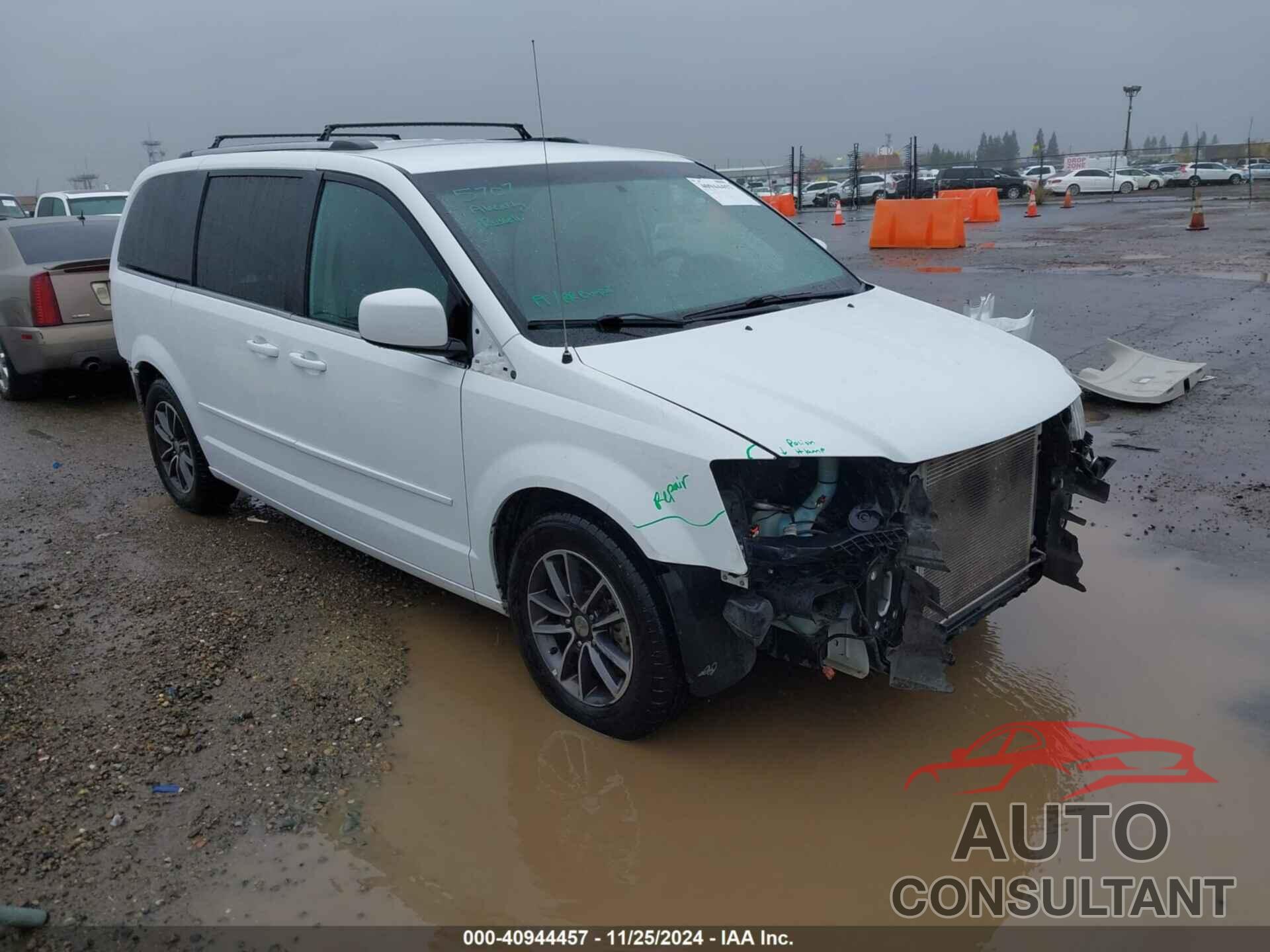 DODGE GRAND CARAVAN 2017 - 2C4RDGCG7HR671275