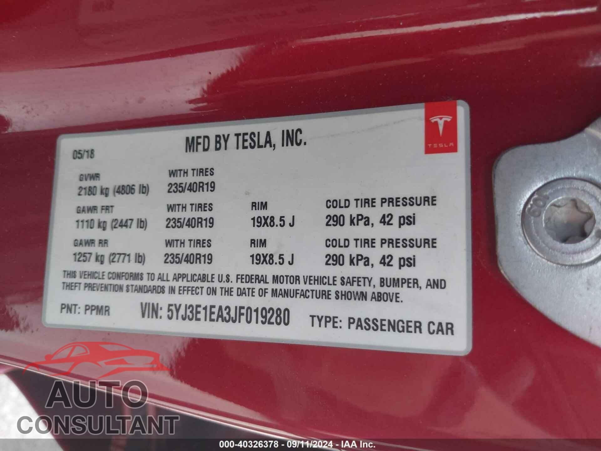 TESLA MODEL 3 2018 - 5YJ3E1EA3JF019280